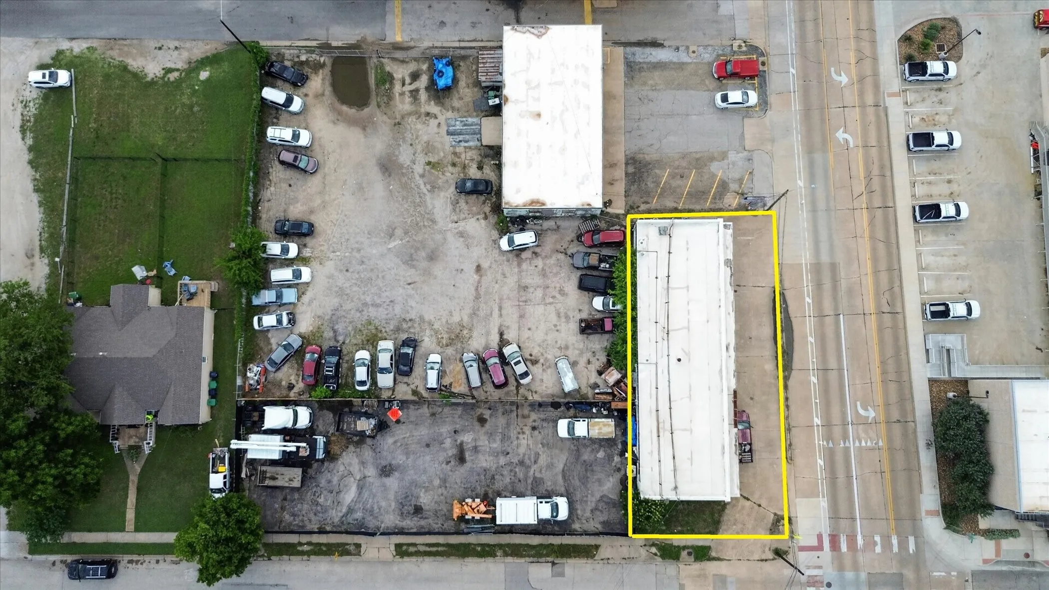Office For Sale in Denton County , 222 W Parkway Street, Denton, Texas 76201, 0, 0, Garage spaces, 0 Sqft, built in 1958, Price $450,000, mls#21287074, Real Estate Agent in Denton, Homes For Sale in Denton county, Homes For Sale in Denton, Realtor in Denton Texas, Real Estate Brokerage Independent Realty Texas, Luminita Cordes Realtor