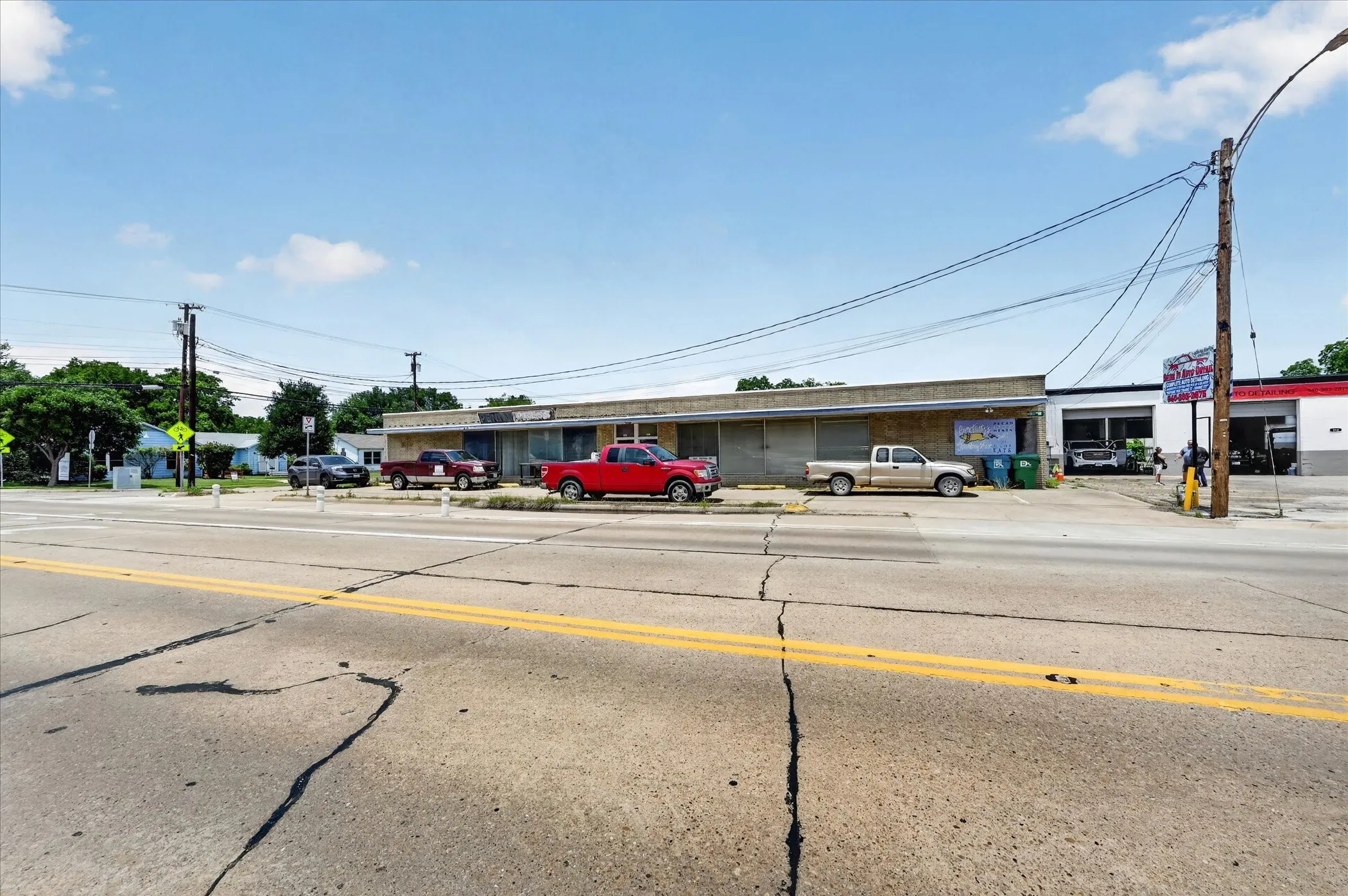 Office For Sale in Denton County , 222 W Parkway Street, Denton, Texas 76201, 0, 0, Garage spaces, 0 Sqft, built in 1958, Price $450,000, mls#21287074, Real Estate Agent in Denton, Homes For Sale in Denton county, Homes For Sale in Denton, Realtor in Denton Texas, Real Estate Brokerage Independent Realty Texas, Luminita Cordes Realtor