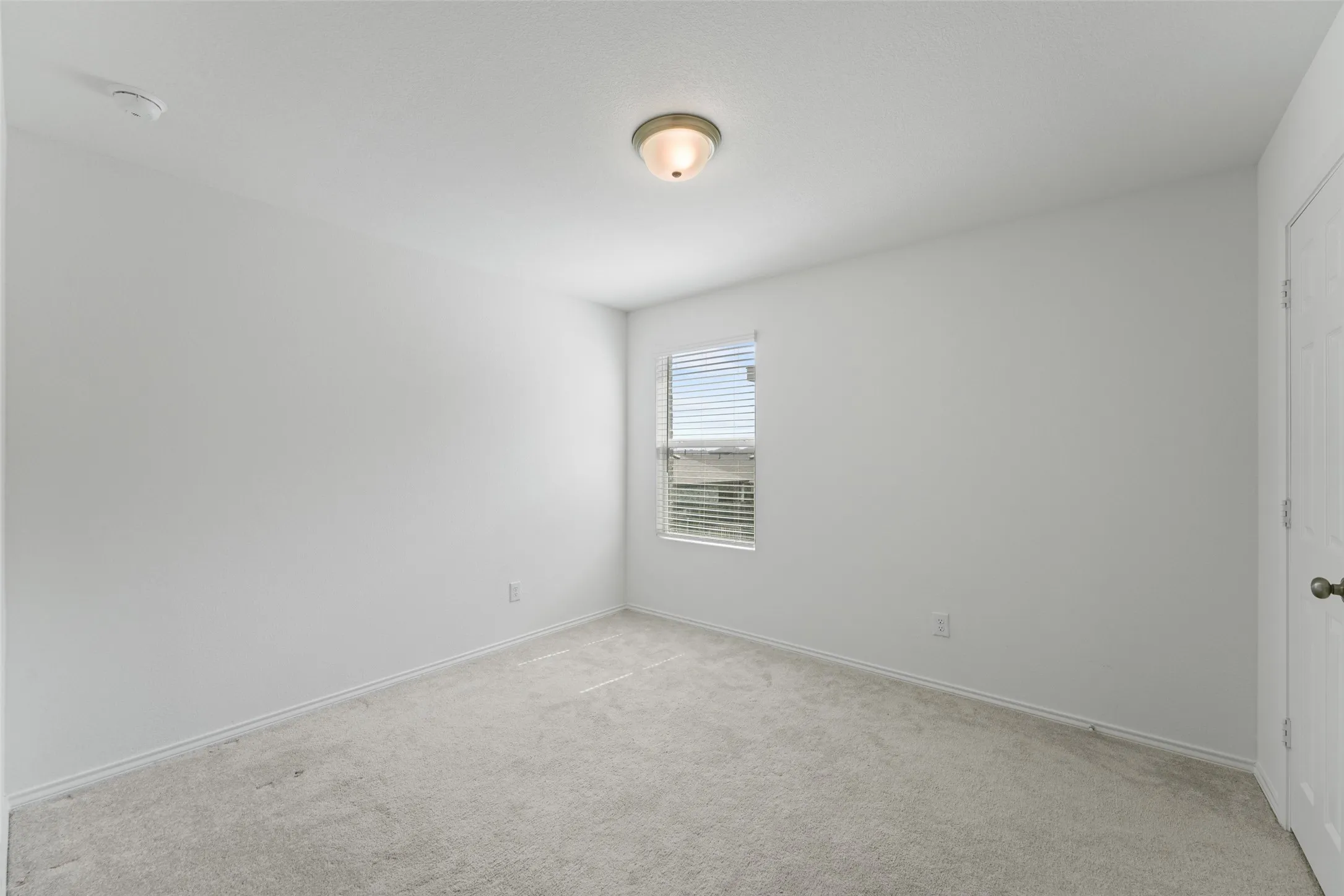 Single Family Residence For Sale in Kaufman County , 2065 Henrietta Drive, Forney, Texas 75126, 4 Bedroom, 3 Bathroom, 2 Garage spaces, 2,266 Sqft, built in 2023, mls#21287118, Real Estate Agent in Forney, Homes For Sale in Kaufman county, Homes For Sale in Forney, Realtor in Forney Texas, Real Estate Brokerage Independent Realty Texas, Luminita Cordes Realtor