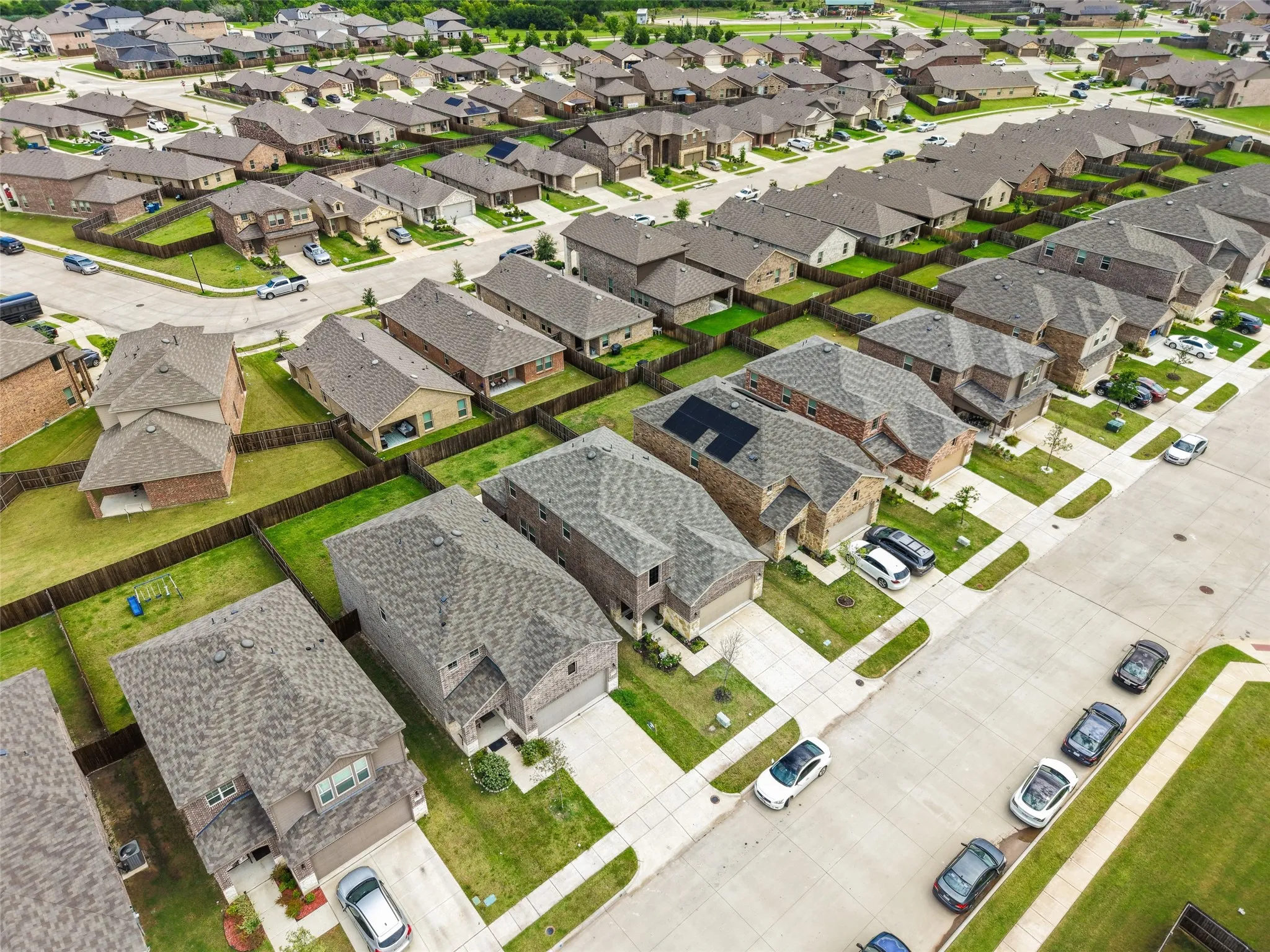 Single Family Residence For Sale in Kaufman County , 2065 Henrietta Drive, Forney, Texas 75126, 4 Bedroom, 3 Bathroom, 2 Garage spaces, 2,266 Sqft, built in 2023, mls#21287118, Real Estate Agent in Forney, Homes For Sale in Kaufman county, Homes For Sale in Forney, Realtor in Forney Texas, Real Estate Brokerage Independent Realty Texas, Luminita Cordes Realtor