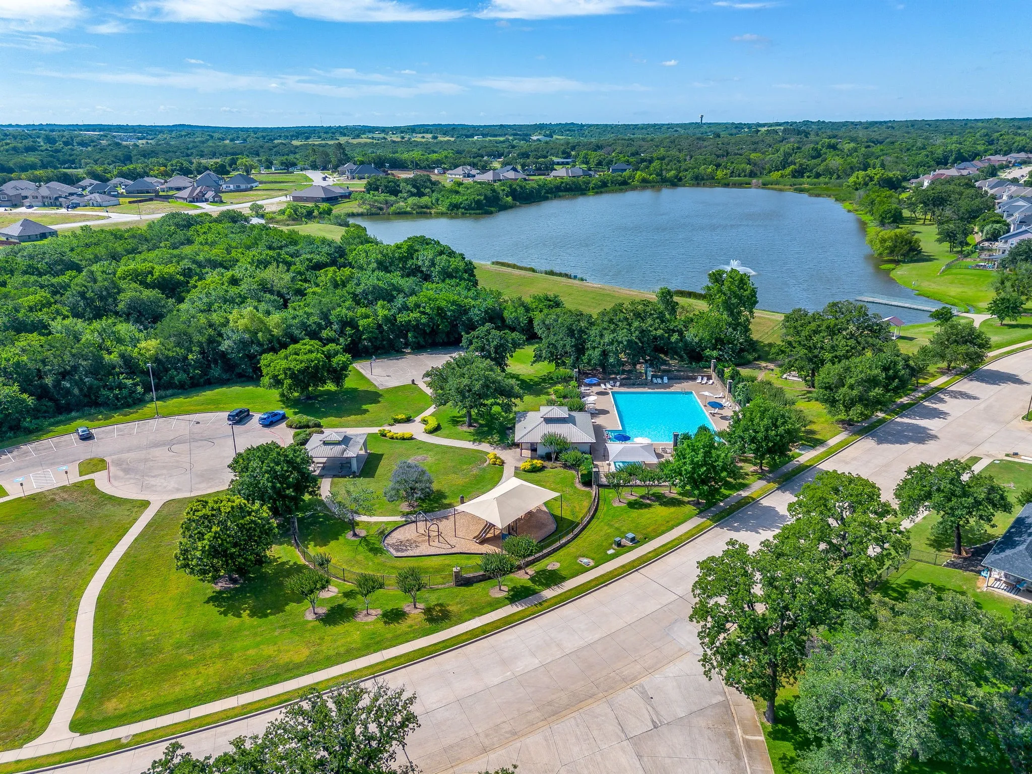 Single Family Residence For Sale in Johnson County , 3113 Arbor View Drive, Burleson, Texas 76028, 4 Bedroom, 2 Bathroom, 2 Garage spaces, 1,700 Sqft, built in 2022, mls#21287401, Real Estate Agent in Burleson, Homes For Sale in Johnson county, Homes For Sale in Burleson, Realtor in Burleson Texas, Real Estate Brokerage Independent Realty Texas, Luminita Cordes Realtor