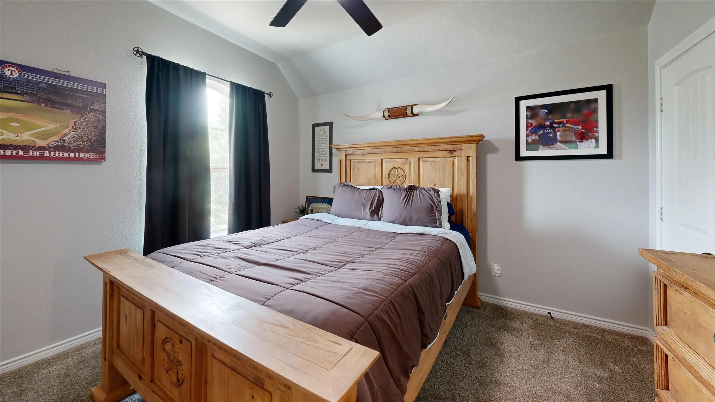 Single Family Residence For Sale in Denton County , 1812 Lake Wood Trail, Little Elm, Texas 75068, 4 Bedroom, 3 Bathroom, 2 Garage spaces, 3,272 Sqft, built in 2017, mls#21286324, Real Estate Agent in Little Elm, Homes For Sale in Denton county, Homes For Sale in Little Elm, Realtor in Little Elm Texas, Real Estate Brokerage Independent Realty Texas, Luminita Cordes Realtor