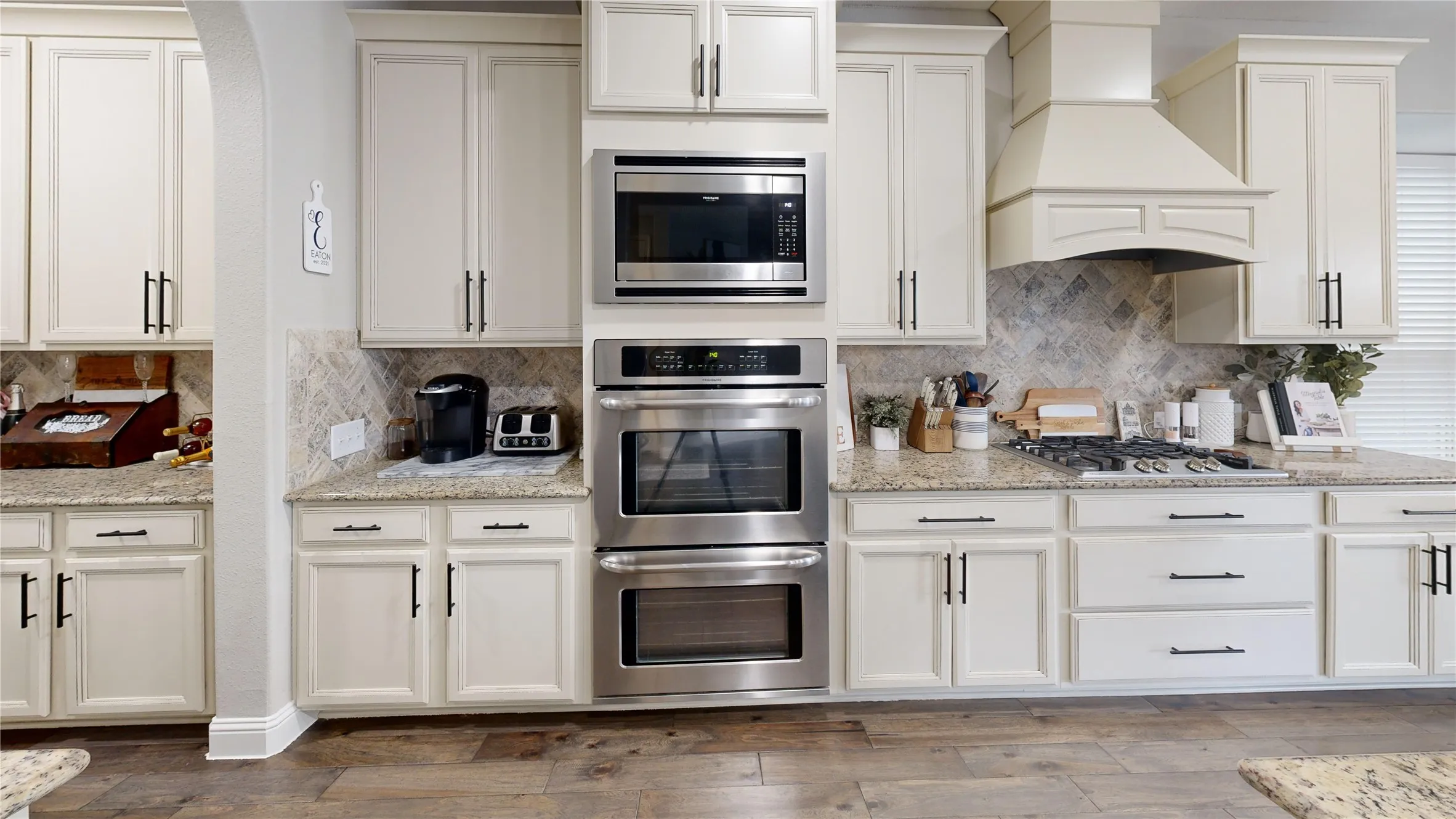 Single Family Residence For Sale in Denton County , 1812 Lake Wood Trail, Little Elm, Texas 75068, 4 Bedroom, 3 Bathroom, 2 Garage spaces, 3,272 Sqft, built in 2017, mls#21286324, Real Estate Agent in Little Elm, Homes For Sale in Denton county, Homes For Sale in Little Elm, Realtor in Little Elm Texas, Real Estate Brokerage Independent Realty Texas, Luminita Cordes Realtor