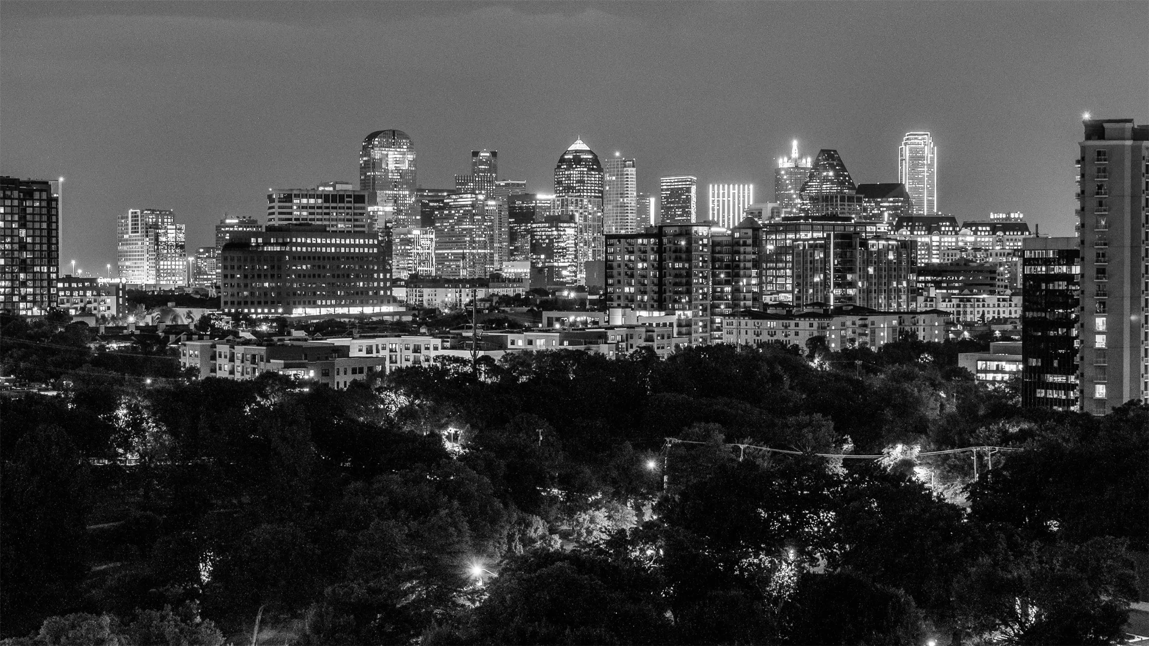 Condominium For Sale in Dallas County , 3505 Turtle Creek Boulevard 11C, Dallas, Texas 75219, 3 Bedroom, 4 Bathroom, 3 Garage spaces, 3,616 Sqft, built in 2000, Price $2,375,000, mls#21280309, Real Estate Agent in Dallas, Homes For Sale in Dallas county, Homes For Sale in Dallas, Realtor in Dallas Texas, Real Estate Brokerage Independent Realty Texas, Luminita Cordes Realtor