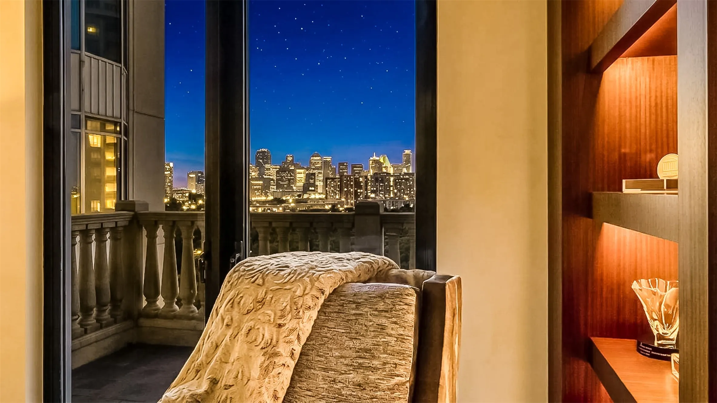 View Of Downtown From Bedroom - Study.