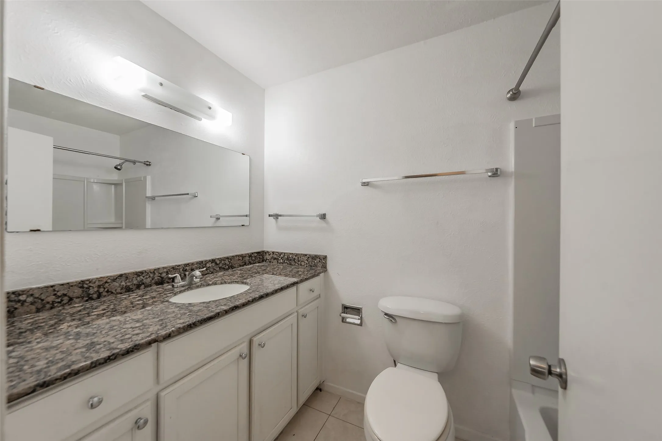 Single Family Residence For Sale in Tarrant County , 602 Buffalo Drive, Arlington, Texas 76013, 3 Bedroom, 2 Bathroom, 2 Garage spaces, 1,526 Sqft, built in 1964, mls#21287450, Real Estate Agent in Arlington, Homes For Sale in Tarrant county, Homes For Sale in Arlington, Realtor in Arlington Texas, Real Estate Brokerage Independent Realty Texas, Luminita Cordes Realtor