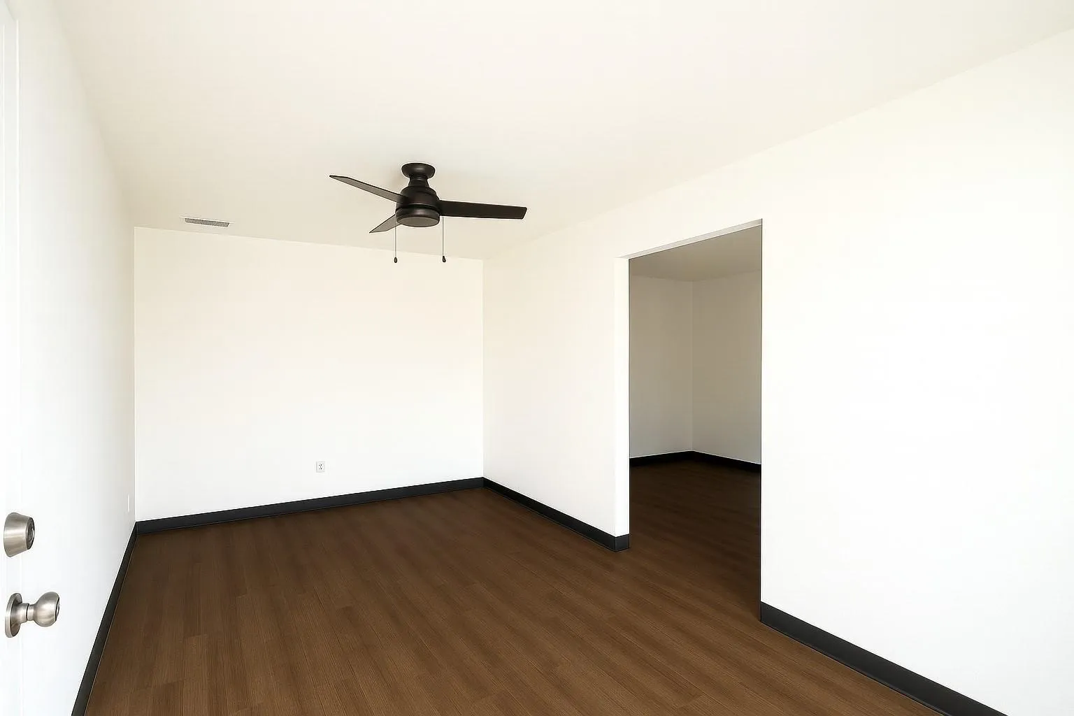 Warehouse For Sale in Hunt County , 760 E Quinlan Parkway, Quinlan, Texas 75474, 0, 0, Garage spaces, 0 Sqft, built in 1962, mls#21287448, Real Estate Agent in Quinlan, Homes For Sale in Hunt county, Homes For Sale in Quinlan, Realtor in Quinlan Texas, Real Estate Brokerage Independent Realty Texas, Luminita Cordes Realtor