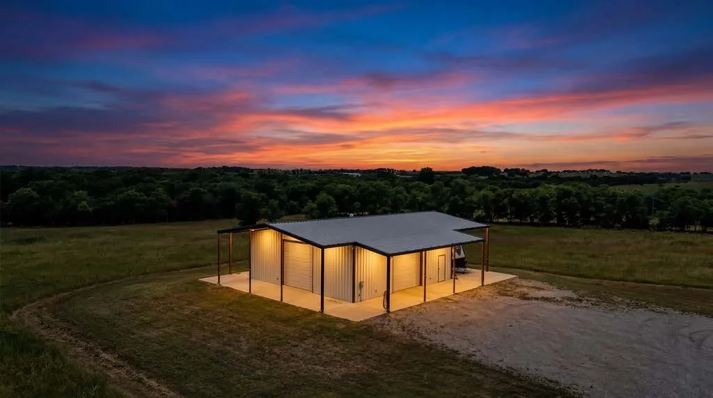 Improved Land For Sale in Ellis County , 1161 Alsdorf Road, Ennis, Texas 75119, 0, 0, Garage spaces, 0 Sqft, built in 0, Price $550,000, mls#21283918, Real Estate Agent in Ennis, Homes For Sale in Ellis county, Homes For Sale in Ennis, Realtor in Ennis Texas, Real Estate Brokerage Independent Realty Texas, Luminita Cordes Realtor