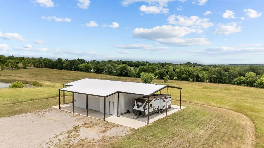 Improved Land For Sale in Ellis County , 1161 Alsdorf Road, Ennis, Texas 75119, 0, 0, Garage spaces, 0 Sqft, built in 0, Price $550,000, mls#21283918, Real Estate Agent in Ennis, Homes For Sale in Ellis county, Homes For Sale in Ennis, Realtor in Ennis Texas, Real Estate Brokerage Independent Realty Texas, Luminita Cordes Realtor