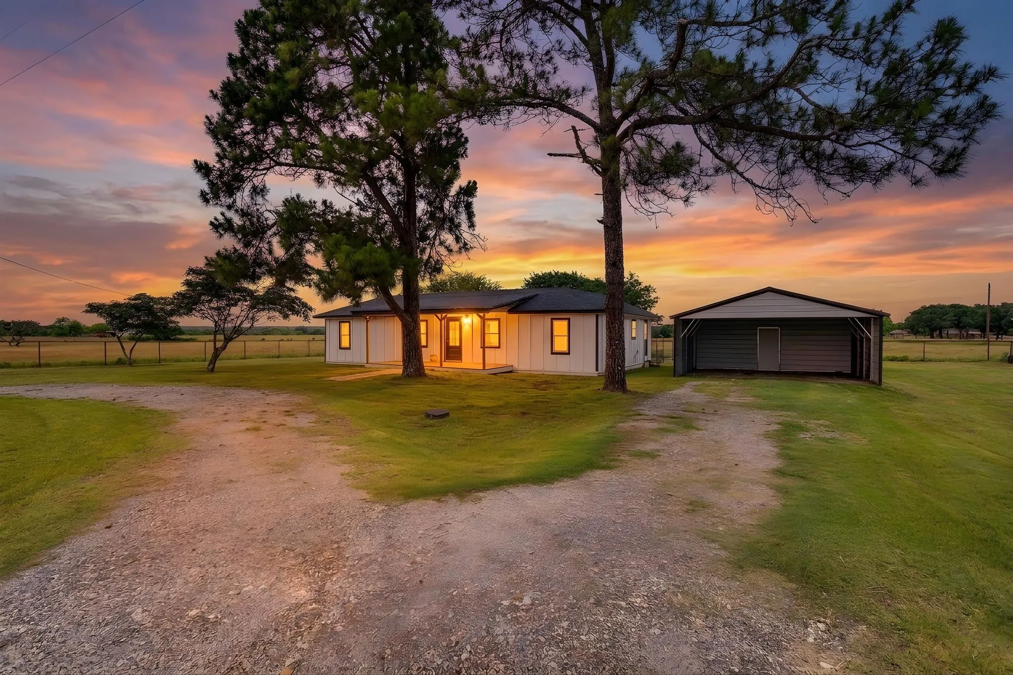 Single Family Residence For Sale in Palo Pinto County , 6296 Fm 1195, Mineral Wells, Texas 76067, 3 Bedroom, 2 Bathroom, Garage spaces, 1,620 Sqft, built in 0, mls#21287431, Real Estate Agent in Mineral Wells, Homes For Sale in Palo Pinto county, Homes For Sale in Mineral Wells, Realtor in Mineral Wells Texas, Real Estate Brokerage Independent Realty Texas, Luminita Cordes Realtor