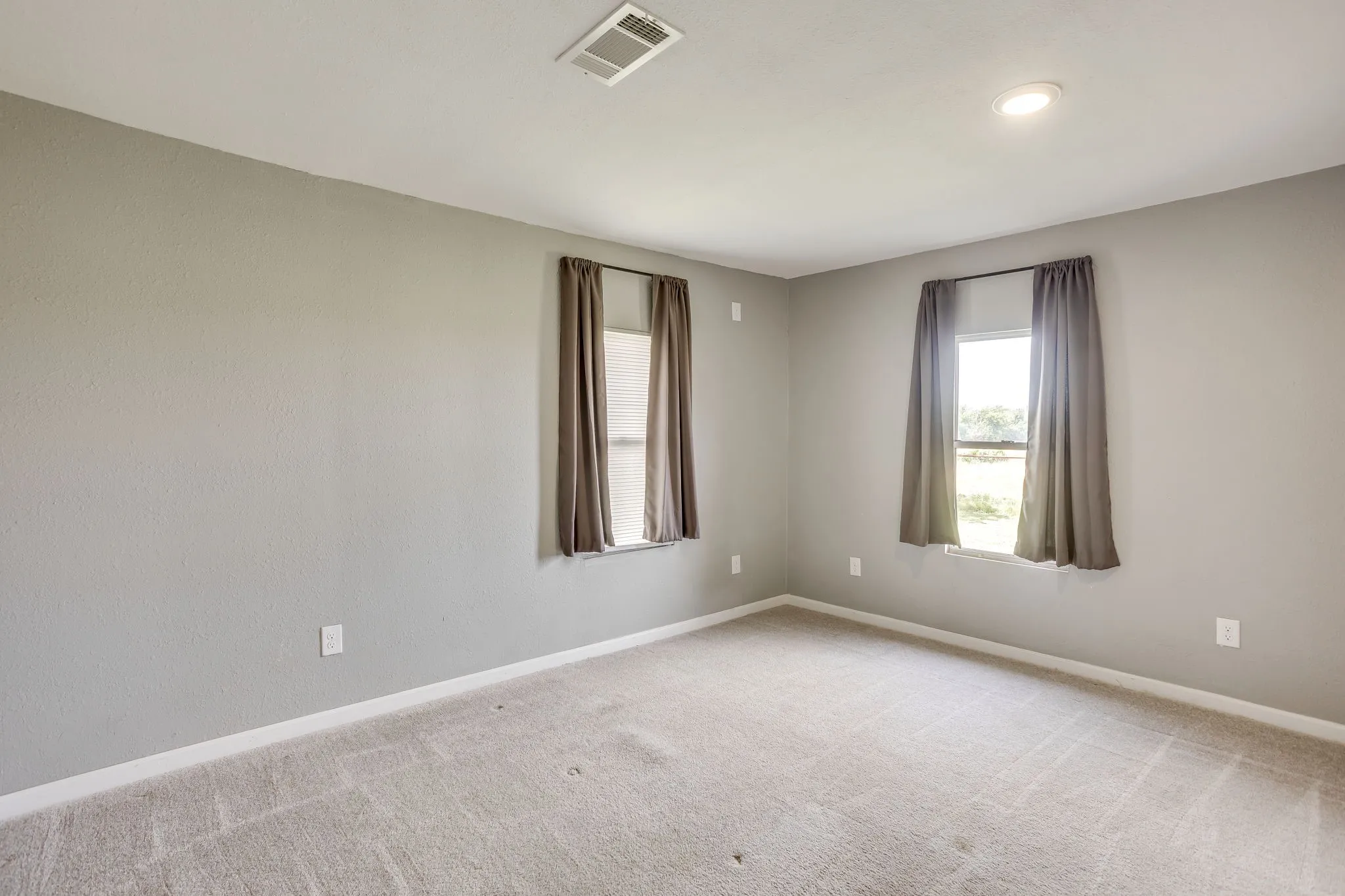 Single Family Residence For Sale in Palo Pinto County , 6296 Fm 1195, Mineral Wells, Texas 76067, 3 Bedroom, 2 Bathroom, Garage spaces, 1,620 Sqft, built in 0, mls#21287431, Real Estate Agent in Mineral Wells, Homes For Sale in Palo Pinto county, Homes For Sale in Mineral Wells, Realtor in Mineral Wells Texas, Real Estate Brokerage Independent Realty Texas, Luminita Cordes Realtor