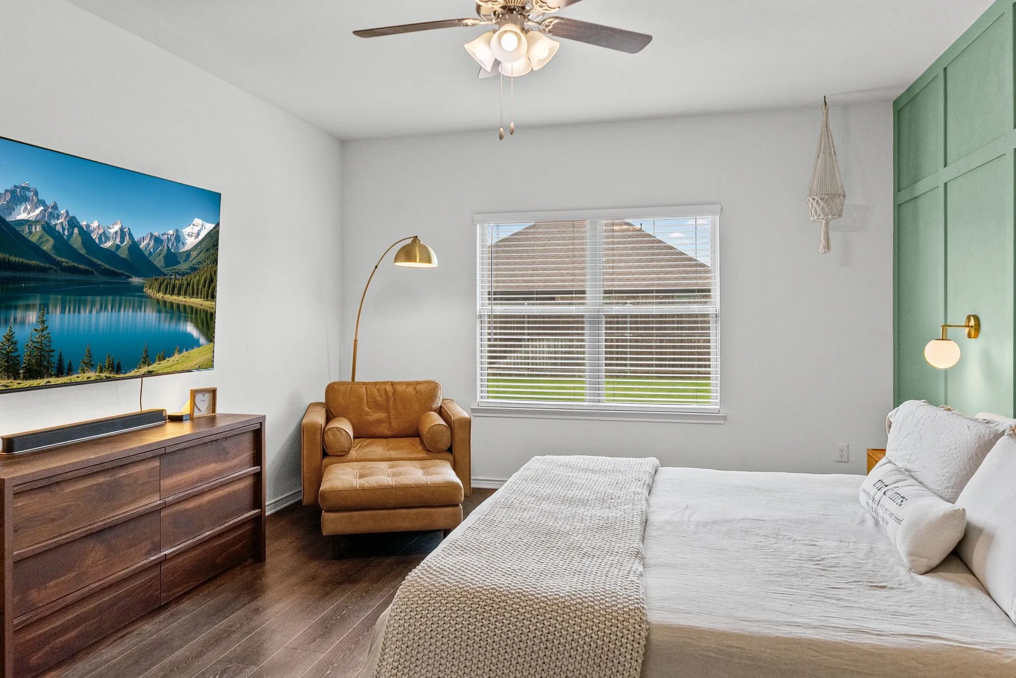 Single Family Residence For Sale in Hunt County , 179 Longhorn Pass, Caddo Mills, Texas 75135, 3 Bedroom, 2 Bathroom, 2 Garage spaces, 1,632 Sqft, built in 2021, mls#21285851, Real Estate Agent in Caddo Mills, Homes For Sale in Hunt county, Homes For Sale in Caddo Mills, Realtor in Caddo Mills Texas, Real Estate Brokerage Independent Realty Texas, Luminita Cordes Realtor
