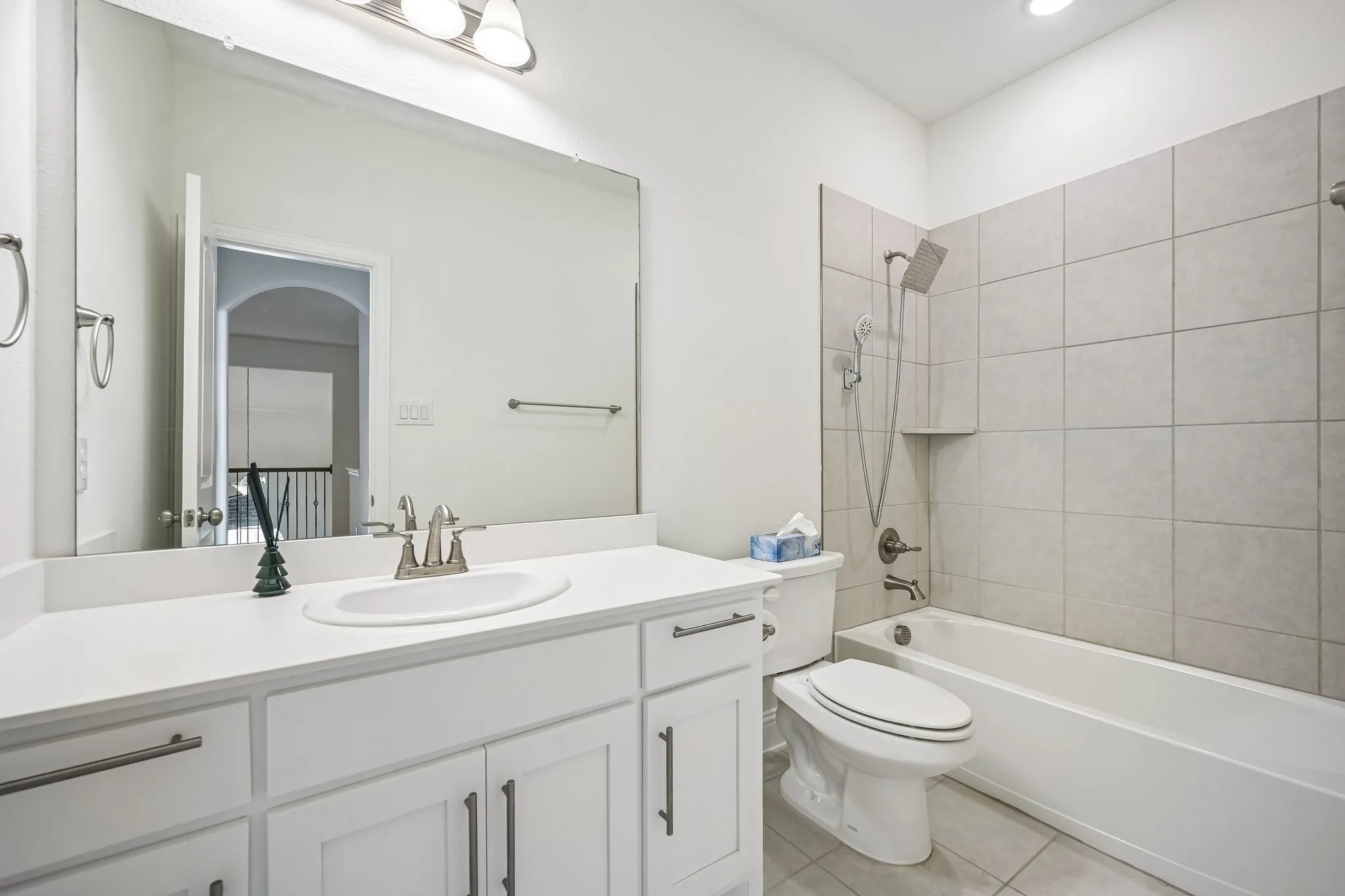 Single Family Residence For Sale in Collin County , 4002 Morning Dove Drive, Melissa, Texas 75454, 4 Bedroom, 4 Bathroom, 2 Garage spaces, 2,544 Sqft, built in 2021, mls#21287175, Real Estate Agent in Melissa, Homes For Sale in Collin county, Homes For Sale in Melissa, Realtor in Melissa Texas, Real Estate Brokerage Independent Realty Texas, Luminita Cordes Realtor