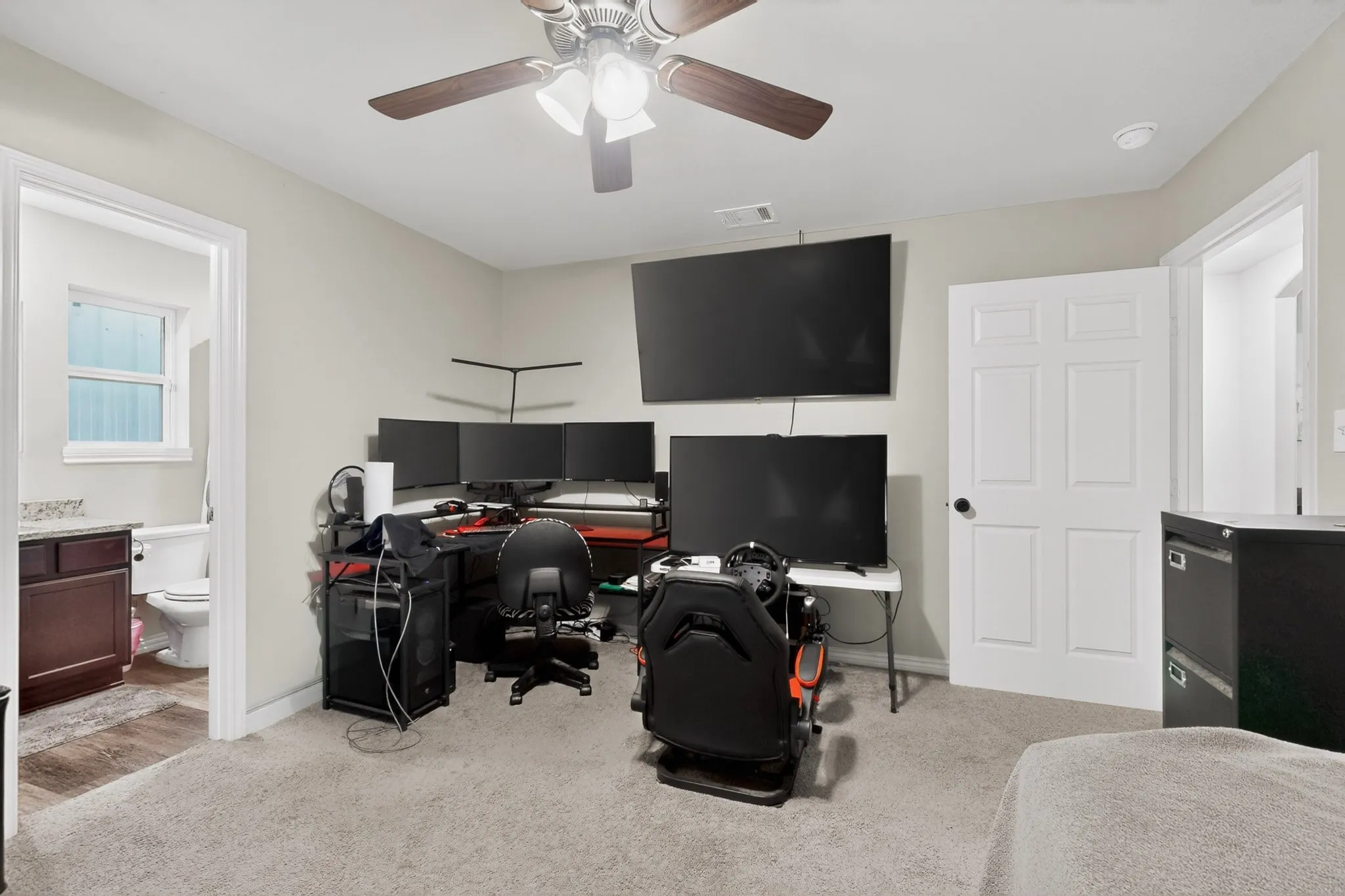 Single Family Residence For Sale in Hunt County , 3221 Gibbons Street, Greenville, Texas 75401, 3 Bedrooms, 2 Bathrooms, 2 Garage spaces, 1,140 Sqft, built in 2022, Price $260,000, mls#21287280, Real Estate Agent in Greenville, Homes For Sale in Hunt county, Homes For Sale in Greenville, Realtor in Greenville Texas, Real Estate Brokerage Independent Realty Texas, Luminita Cordes Realtor