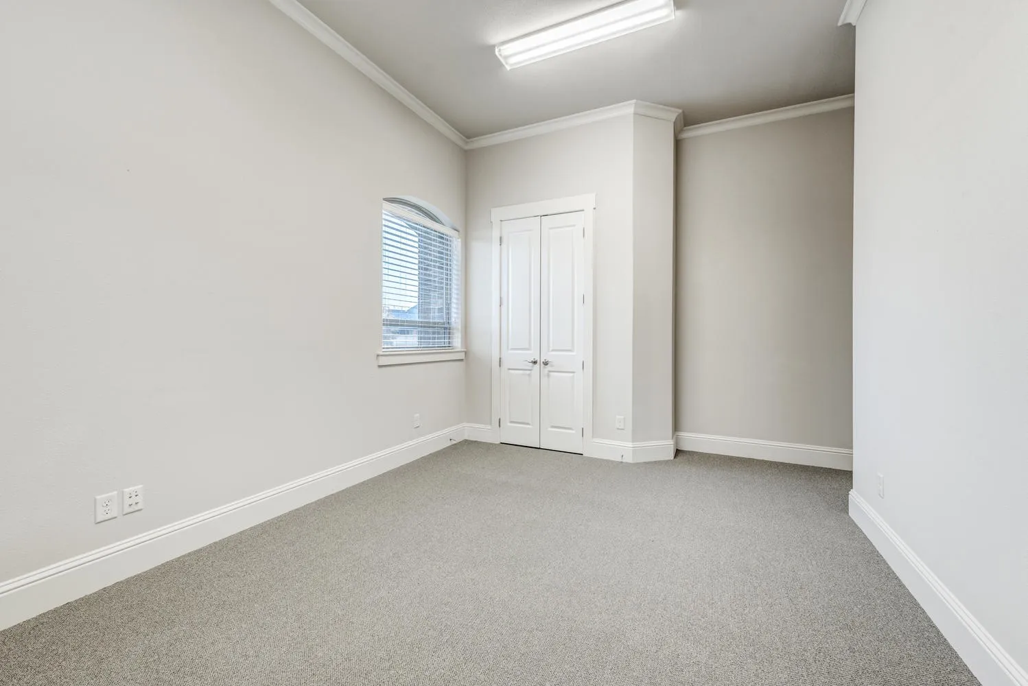 Office For Rent in Tarrant County , 620 Stoneglen Drive E, Keller, Texas 76248, 0, 0, Garage spaces, 0 Sqft, built in 2015, Price $524, mls#21287491, Real Estate Agent in Keller, Homes For Rent in Tarrant county, Homes For Rent in Keller, Realtor in Keller Texas, Real Estate Brokerage Independent Realty Texas, Luminita Cordes Realtor