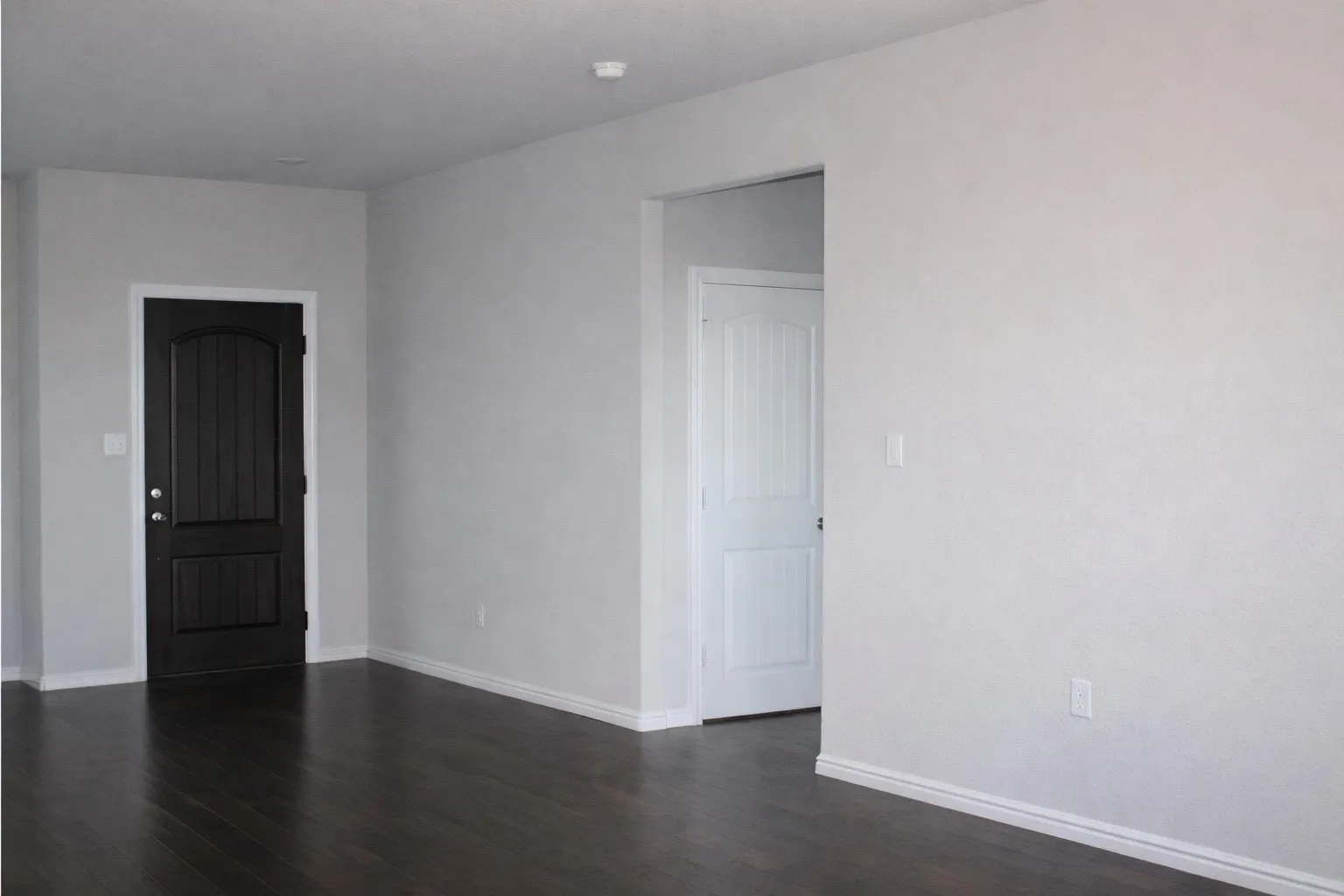Single Family Residence For Sale in Wise County , 2267 County Road 4010 Road, Decatur, Texas 76234, 4 Bedroom, 2 Bathroom, 2 Garage spaces, 2,107 Sqft, built in 2020, mls#21287512, Real Estate Agent in Decatur, Homes For Sale in Wise county, Homes For Sale in Decatur, Realtor in Decatur Texas, Real Estate Brokerage Independent Realty Texas, Luminita Cordes Realtor