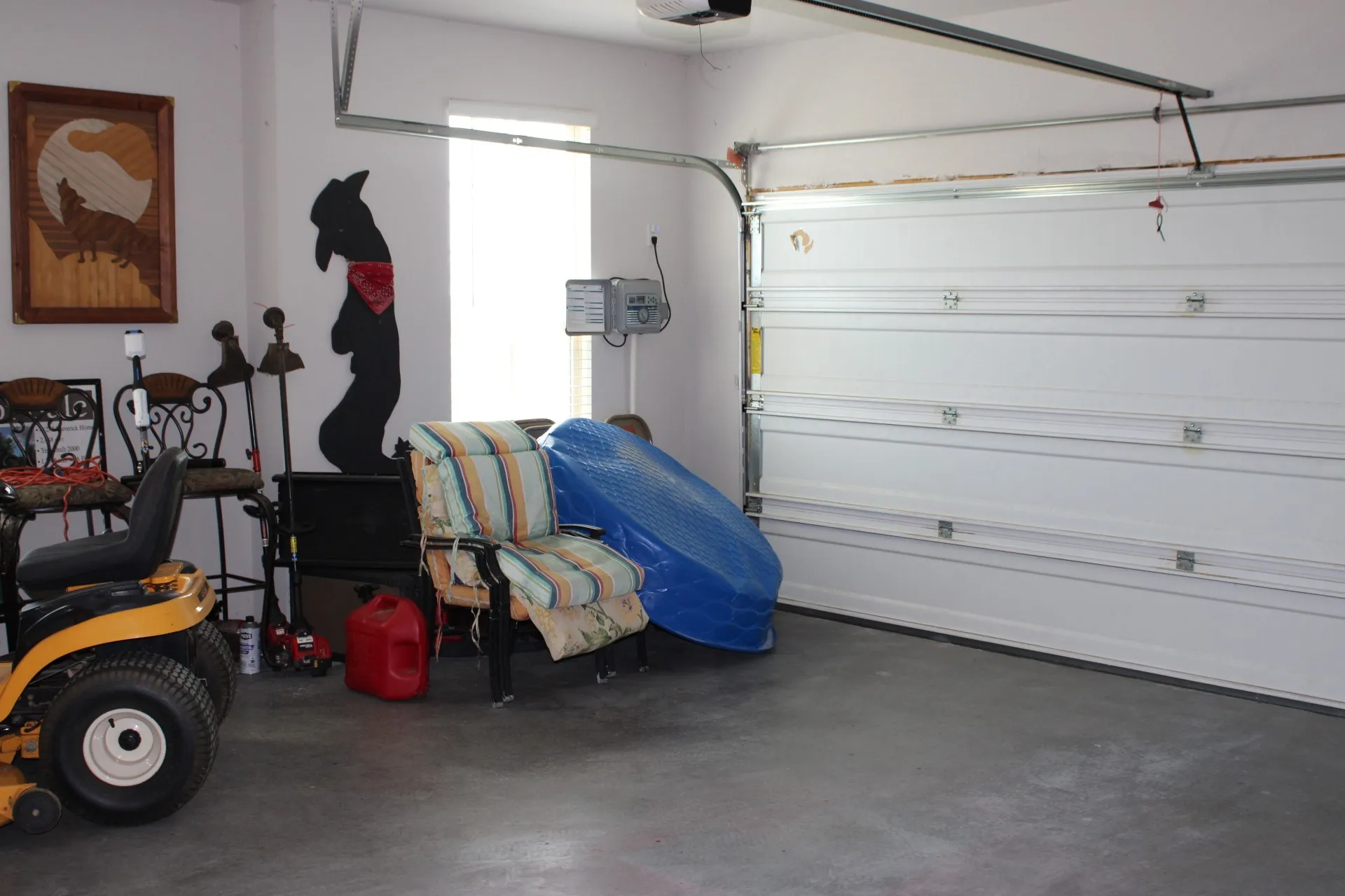 2-car garage