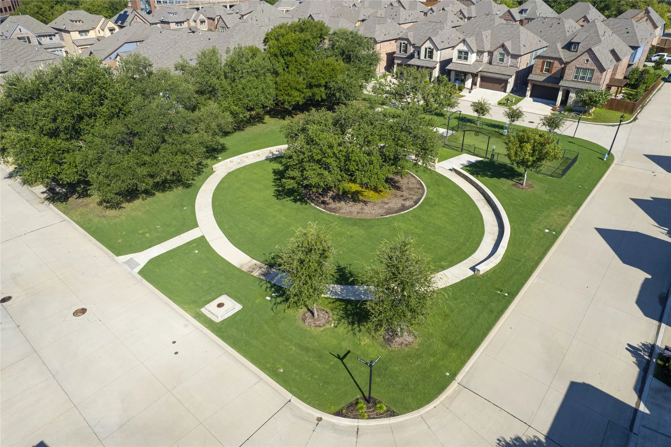 Common Area/Park Savoy Landing