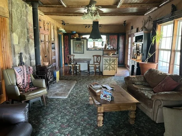 Single Family Residence For Sale in Hamilton County , 707 County Road 426, Purmela, Texas 76566, 2 Bedrooms, 2 Bathrooms, Garage spaces, 1,308 Sqft, built in 1940, Price $549,900, mls#21287577, Real Estate Agent in Purmela, Homes For Sale in Hamilton county, Homes For Sale in Purmela, Realtor in Purmela Texas, Real Estate Brokerage Independent Realty Texas, Luminita Cordes Realtor