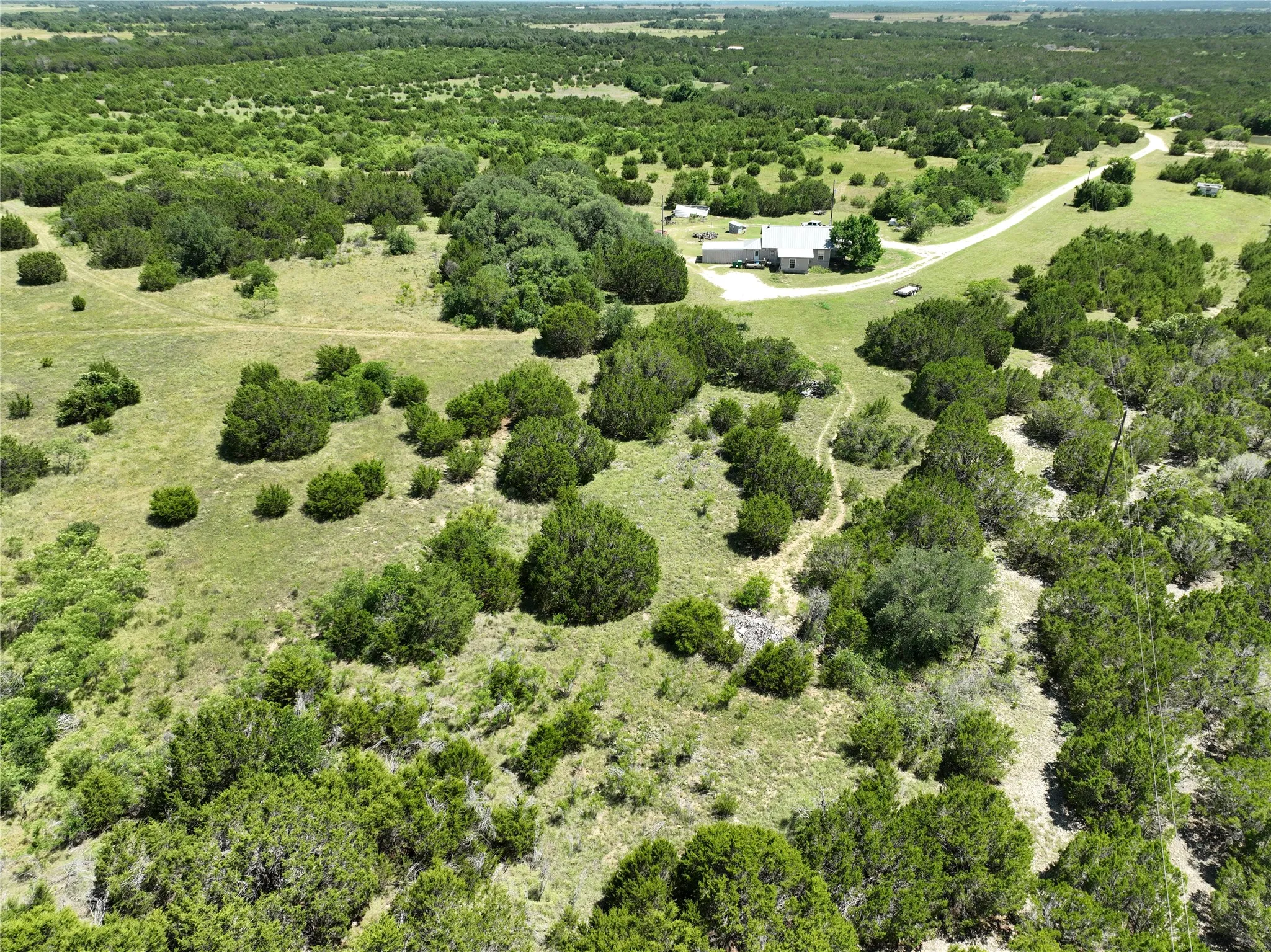 Single Family Residence For Sale in Hamilton County , 707 County Road 426, Purmela, Texas 76566, 2 Bedrooms, 2 Bathrooms, Garage spaces, 1,308 Sqft, built in 1940, Price $549,900, mls#21287577, Real Estate Agent in Purmela, Homes For Sale in Hamilton county, Homes For Sale in Purmela, Realtor in Purmela Texas, Real Estate Brokerage Independent Realty Texas, Luminita Cordes Realtor