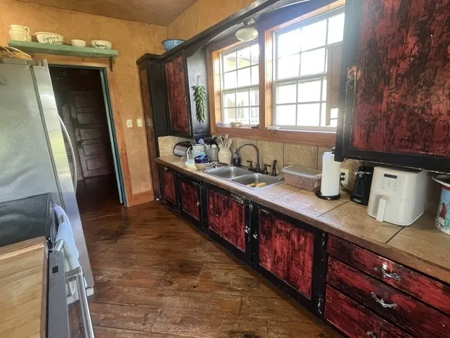 Single Family Residence For Sale in Hamilton County , 707 County Road 426, Purmela, Texas 76566, 2 Bedrooms, 2 Bathrooms, Garage spaces, 1,308 Sqft, built in 1940, Price $549,900, mls#21287577, Real Estate Agent in Purmela, Homes For Sale in Hamilton county, Homes For Sale in Purmela, Realtor in Purmela Texas, Real Estate Brokerage Independent Realty Texas, Luminita Cordes Realtor