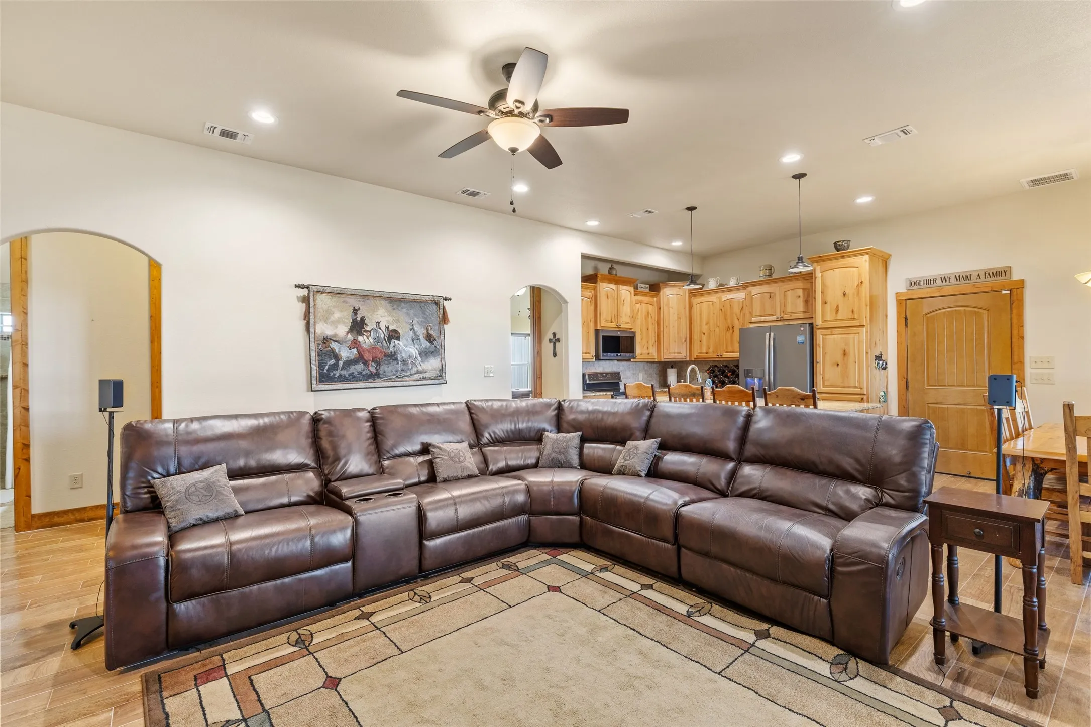 Single Family Residence For Sale in Hood County , 3806 and 3808 Sandy Beach Drive, Granbury, Texas 76049, 3 Bedroom, 2 Bathroom, 2 Garage spaces, 3,051 Sqft, built in 2018, mls#21287585, Real Estate Agent in Granbury, Homes For Sale in Hood county, Homes For Sale in Granbury, Realtor in Granbury Texas, Real Estate Brokerage Independent Realty Texas, Luminita Cordes Realtor