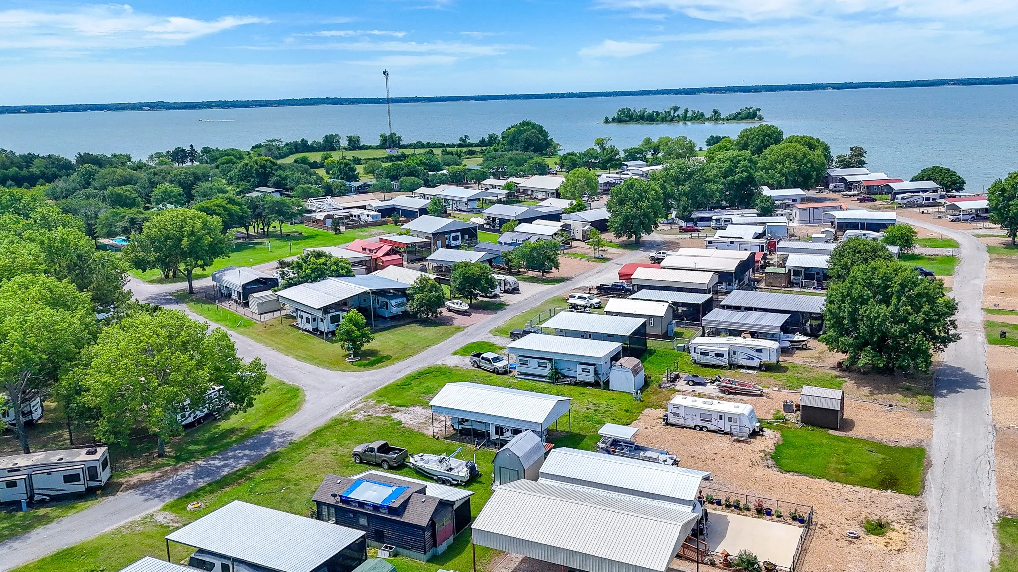 Improved Land For Sale in Navarro County , Lot 71 Pelican Isle, Kerens, Texas 75144, 0, 0, Garage spaces, 0 Sqft, built in 2009, mls#21287370, Real Estate Agent in Kerens, Homes For Sale in Navarro county, Homes For Sale in Kerens, Realtor in Kerens Texas, Real Estate Brokerage Independent Realty Texas, Luminita Cordes Realtor