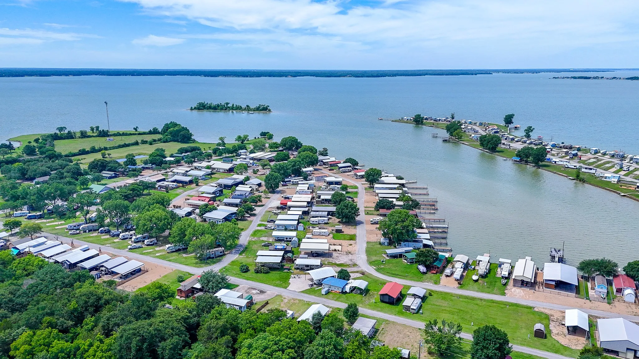 Improved Land For Sale in Navarro County , Lot 71 Pelican Isle, Kerens, Texas 75144, 0, 0, Garage spaces, 0 Sqft, built in 2009, mls#21287370, Real Estate Agent in Kerens, Homes For Sale in Navarro county, Homes For Sale in Kerens, Realtor in Kerens Texas, Real Estate Brokerage Independent Realty Texas, Luminita Cordes Realtor