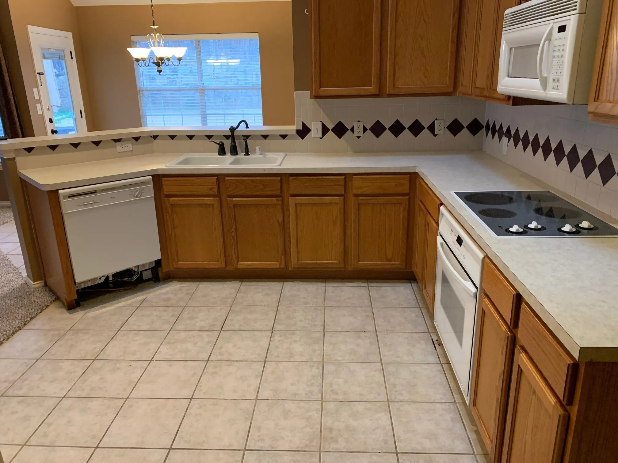 Single Family Residence For Rent in Denton County , 1709 Copper Leaf Drive, Corinth, Texas 76210, 3 Bedroom, 2 Bathroom, 2 Garage spaces, 1,893 Sqft, built in 2000, mls#21285152, Real Estate Agent in Corinth, Homes For Rent in Denton county, Homes For Rent in Corinth, Realtor in Corinth Texas, Real Estate Brokerage Independent Realty Texas, Luminita Cordes Realtor