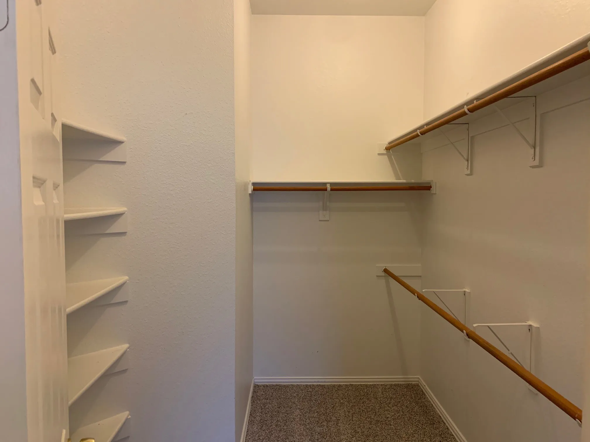 Single Family Residence For Rent in Denton County , 1709 Copper Leaf Drive, Corinth, Texas 76210, 3 Bedroom, 2 Bathroom, 2 Garage spaces, 1,893 Sqft, built in 2000, mls#21285152, Real Estate Agent in Corinth, Homes For Rent in Denton county, Homes For Rent in Corinth, Realtor in Corinth Texas, Real Estate Brokerage Independent Realty Texas, Luminita Cordes Realtor