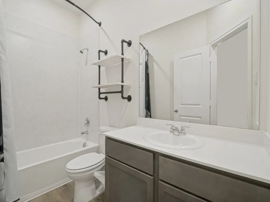 Single Family Residence For Sale in Hunt County , 911 Corral Street, Royse City, Texas 75189, 3 Bedroom, 2 Bathroom, 2 Garage spaces, 1,259 Sqft, built in 2024, mls#21287638, Real Estate Agent in Royse City, Homes For Sale in Hunt county, Homes For Sale in Royse City, Realtor in Royse City Texas, Real Estate Brokerage Independent Realty Texas, Luminita Cordes Realtor