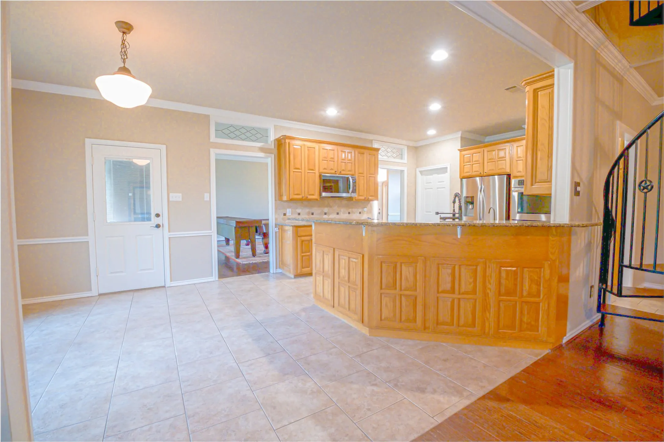 Additional view in dining room area.