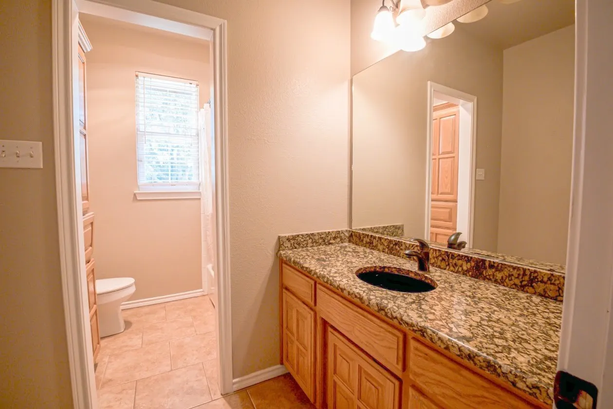 3rd bathroom.