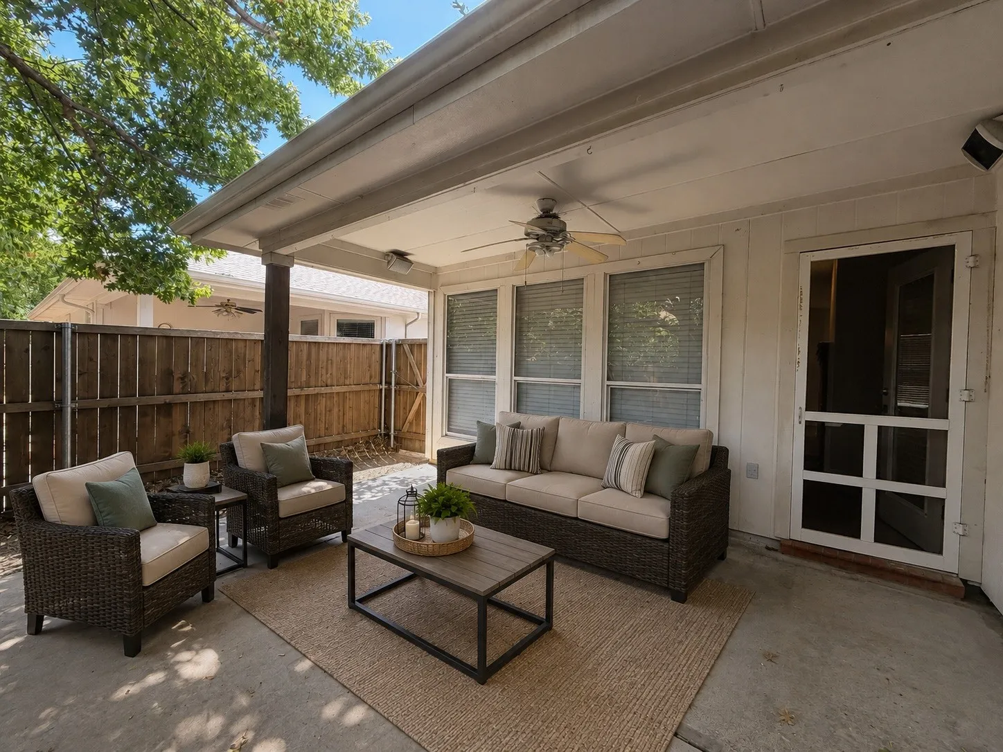 Single Family Residence For Rent in Collin County , 1012 Margaret Drive, Mc Kinney, Texas 75071, 3 Bedroom, 2 Bathroom, 2 Garage spaces, 1,815 Sqft, built in 2003, mls#21287685, Real Estate Agent in Mc Kinney, Homes For Rent in Collin county, Homes For Rent in Mc Kinney, Realtor in Mc Kinney Texas, Real Estate Brokerage Independent Realty Texas, Luminita Cordes Realtor