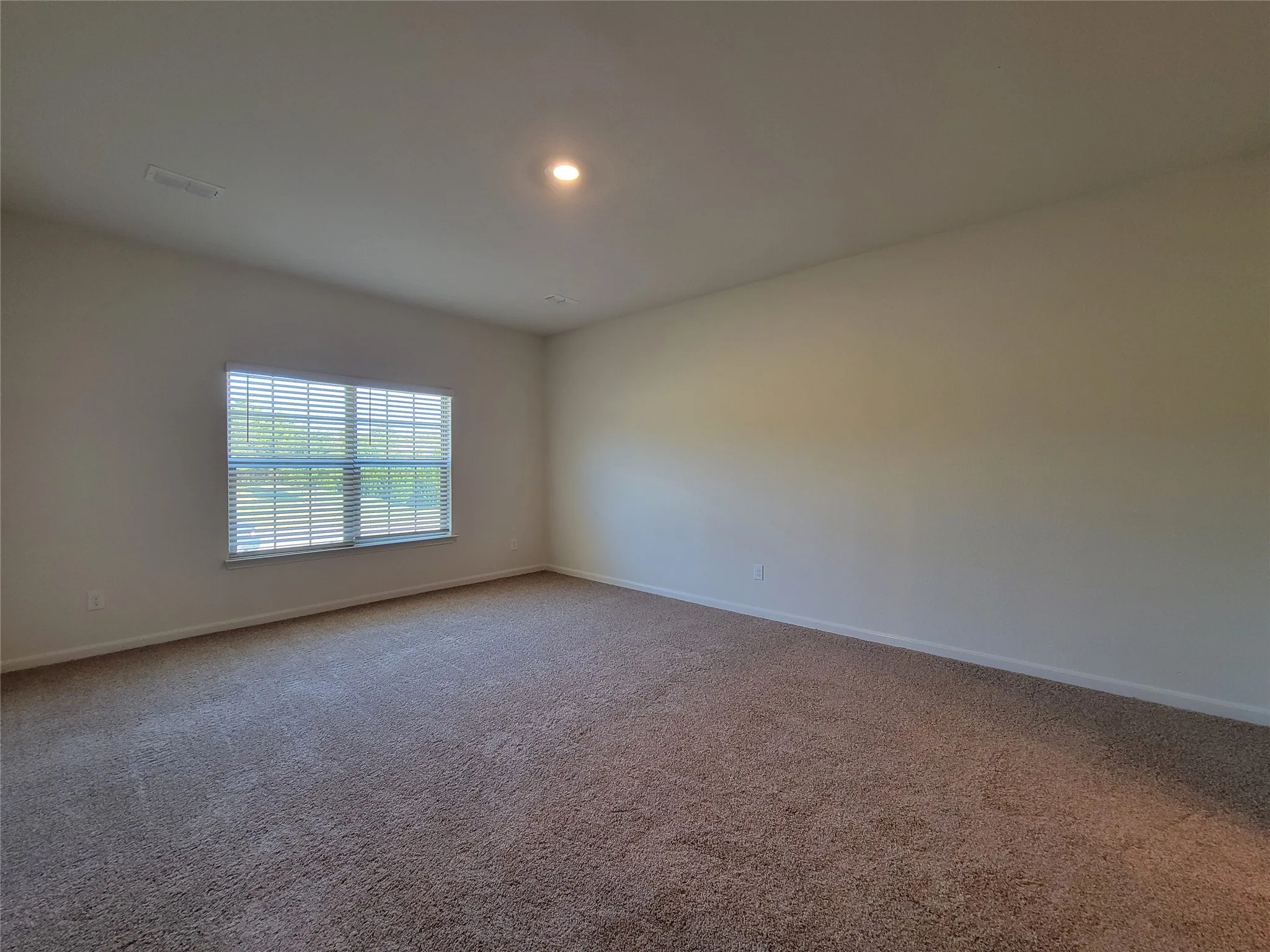 Single Family Residence For Rent in Dallas County , 752 Saratoga Drive, Seagoville, Texas 75159, 4 Bedroom, 3 Bathroom, 2 Garage spaces, 2,209 Sqft, built in 2022, mls#21287498, Real Estate Agent in Seagoville, Homes For Rent in Dallas county, Homes For Rent in Seagoville, Realtor in Seagoville Texas, Real Estate Brokerage Independent Realty Texas, Luminita Cordes Realtor