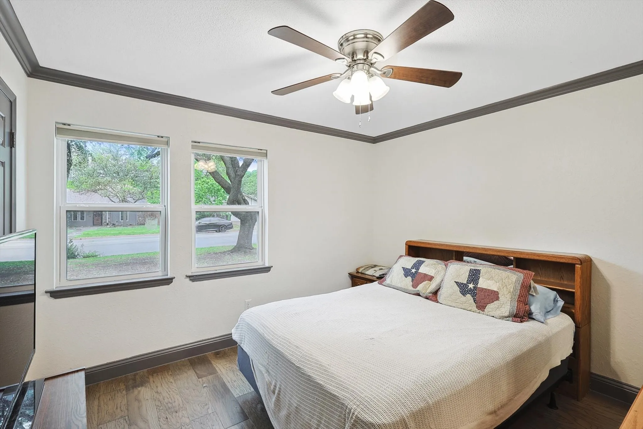 Single Family Residence For Sale in Tarrant County , 6837 Starnes Road, North Richland Hills, Texas 76182, 3 Bedroom, 2 Bathroom, 2 Garage spaces, 1,708 Sqft, built in 1980, Price $365,000, mls#21287242, Real Estate Agent in North Richland Hills, Homes For Sale in Tarrant county, Homes For Sale in North Richland Hills, Realtor in North Richland Hills Texas, Real Estate Brokerage Independent Realty Texas, Luminita Cordes Realtor
