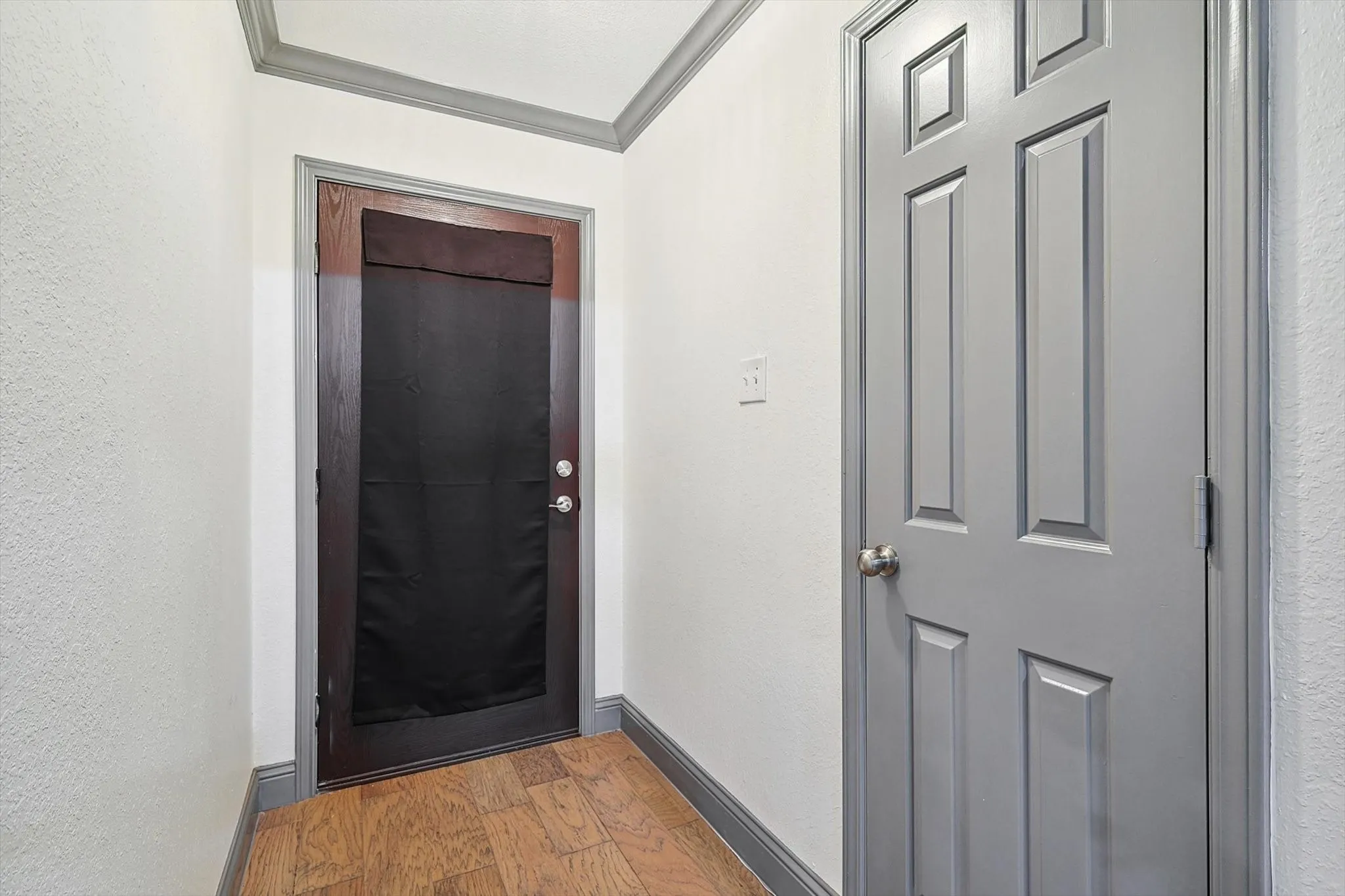 Single Family Residence For Sale in Tarrant County , 6837 Starnes Road, North Richland Hills, Texas 76182, 3 Bedroom, 2 Bathroom, 2 Garage spaces, 1,708 Sqft, built in 1980, Price $365,000, mls#21287242, Real Estate Agent in North Richland Hills, Homes For Sale in Tarrant county, Homes For Sale in North Richland Hills, Realtor in North Richland Hills Texas, Real Estate Brokerage Independent Realty Texas, Luminita Cordes Realtor