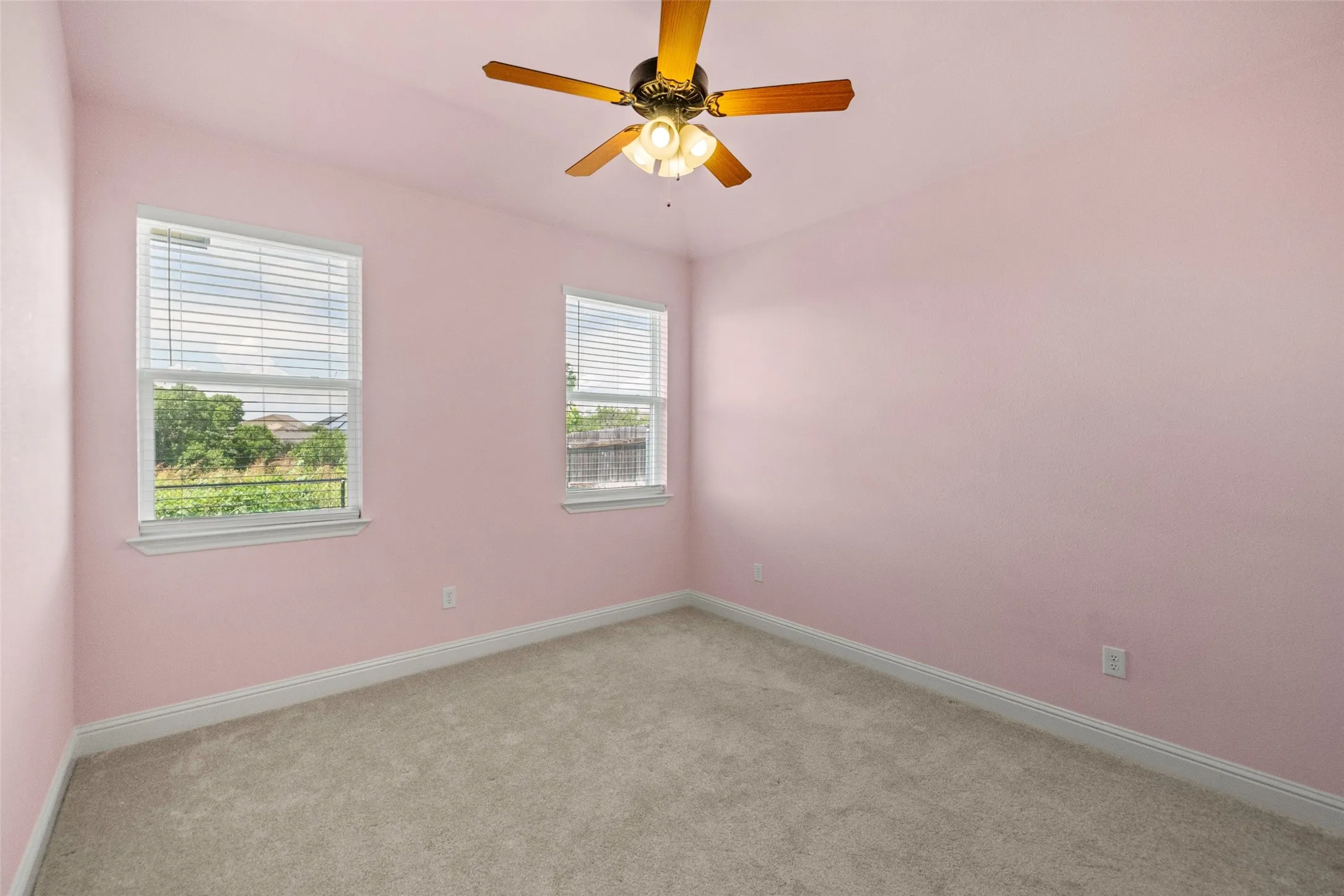 Single Family Residence For Sale in Somervell County , 106 King Arthur Court, Glen Rose, Texas 76043, 4 Bedroom, 3 Bathroom, 2 Garage spaces, 2,405 Sqft, built in 2019, mls#21281319, Real Estate Agent in Glen Rose, Homes For Sale in Somervell county, Homes For Sale in Glen Rose, Realtor in Glen Rose Texas, Real Estate Brokerage Independent Realty Texas, Luminita Cordes Realtor