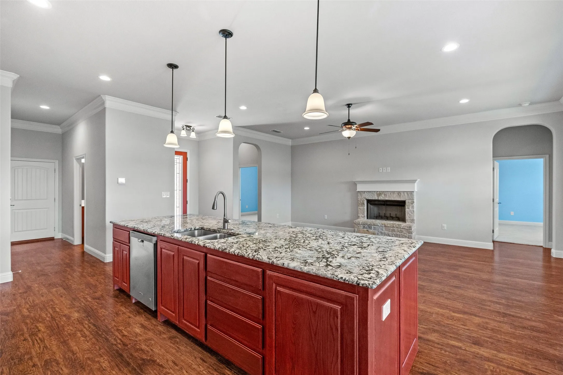 Single Family Residence For Sale in Somervell County , 106 King Arthur Court, Glen Rose, Texas 76043, 4 Bedroom, 3 Bathroom, 2 Garage spaces, 2,405 Sqft, built in 2019, mls#21281319, Real Estate Agent in Glen Rose, Homes For Sale in Somervell county, Homes For Sale in Glen Rose, Realtor in Glen Rose Texas, Real Estate Brokerage Independent Realty Texas, Luminita Cordes Realtor