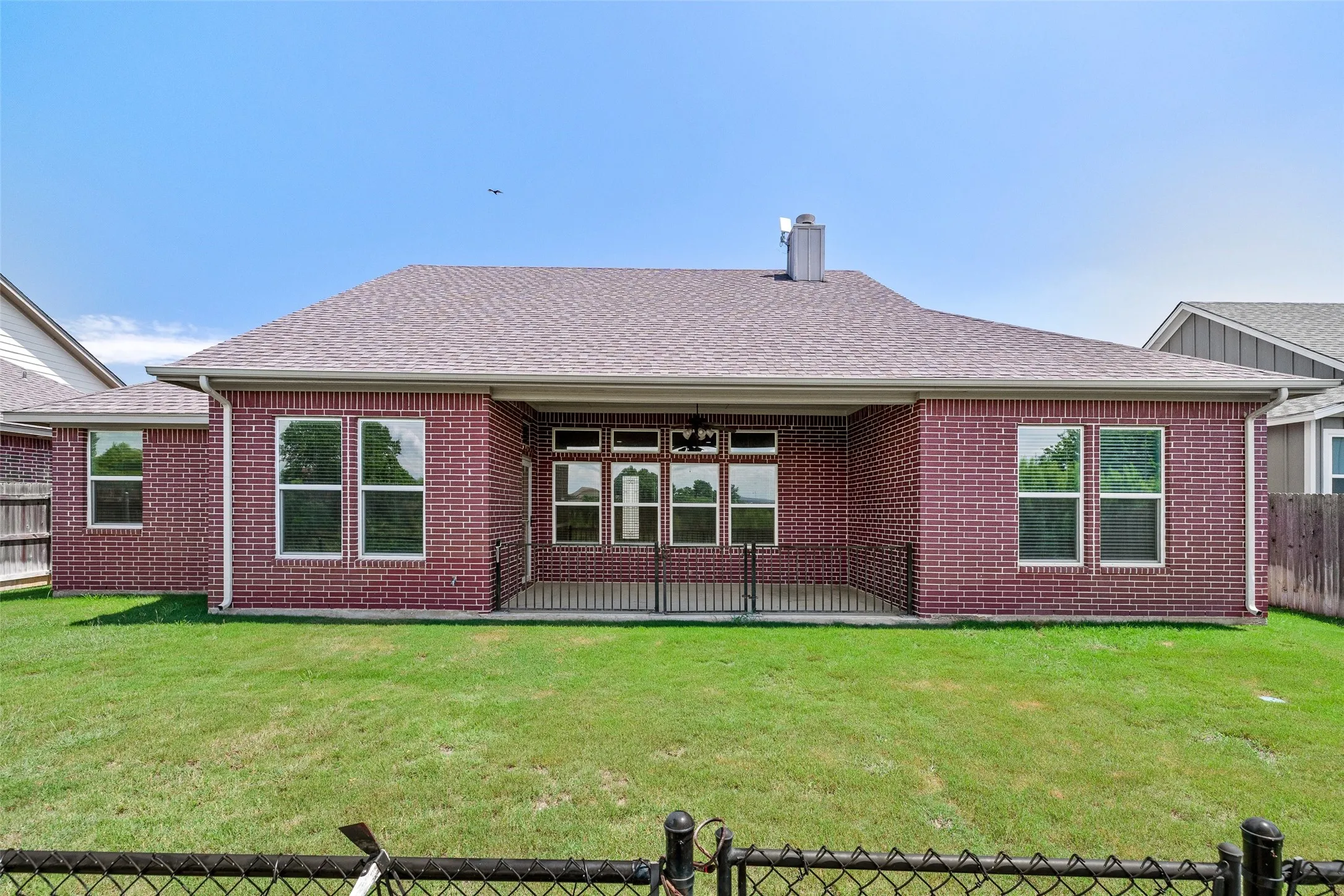 Single Family Residence For Sale in Somervell County , 106 King Arthur Court, Glen Rose, Texas 76043, 4 Bedroom, 3 Bathroom, 2 Garage spaces, 2,405 Sqft, built in 2019, mls#21281319, Real Estate Agent in Glen Rose, Homes For Sale in Somervell county, Homes For Sale in Glen Rose, Realtor in Glen Rose Texas, Real Estate Brokerage Independent Realty Texas, Luminita Cordes Realtor