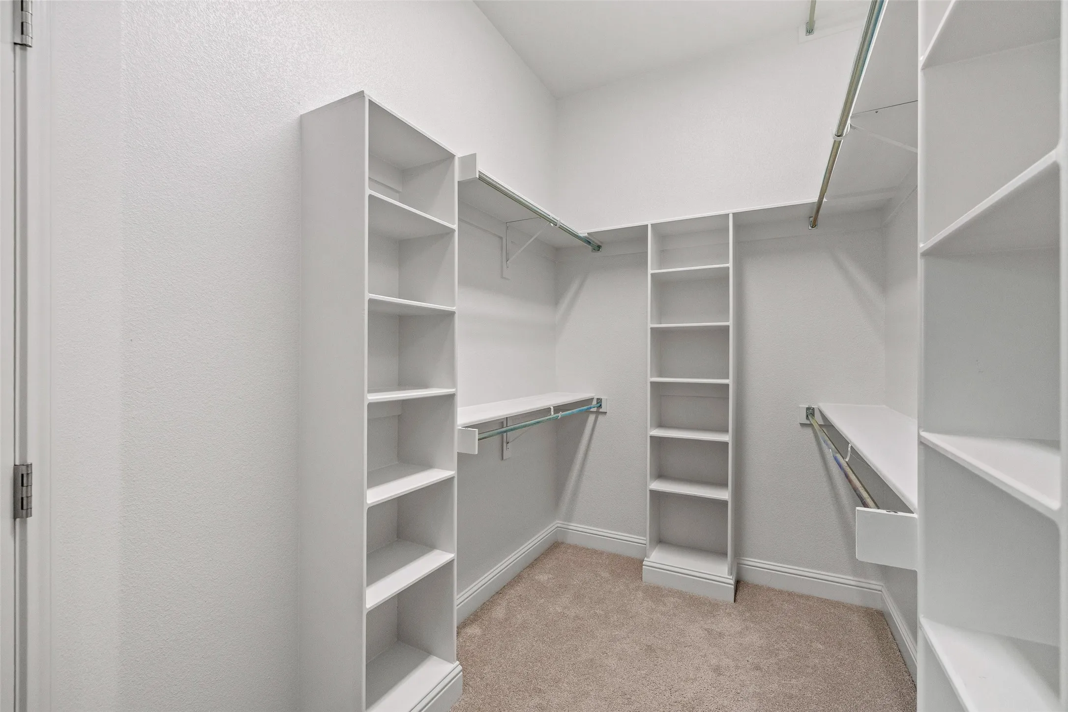 Single Family Residence For Sale in Somervell County , 106 King Arthur Court, Glen Rose, Texas 76043, 4 Bedroom, 3 Bathroom, 2 Garage spaces, 2,405 Sqft, built in 2019, mls#21281319, Real Estate Agent in Glen Rose, Homes For Sale in Somervell county, Homes For Sale in Glen Rose, Realtor in Glen Rose Texas, Real Estate Brokerage Independent Realty Texas, Luminita Cordes Realtor