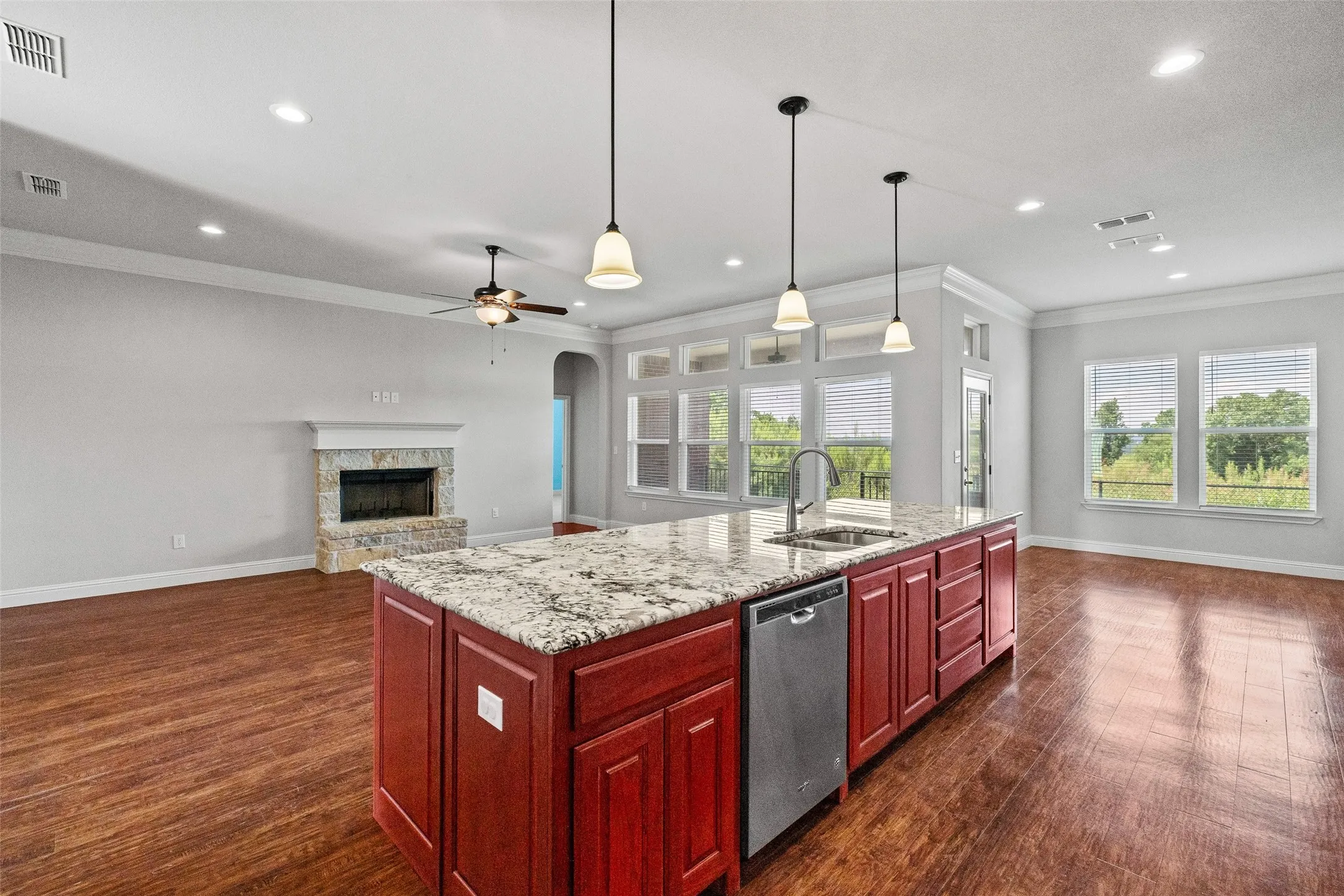 Single Family Residence For Sale in Somervell County , 106 King Arthur Court, Glen Rose, Texas 76043, 4 Bedroom, 3 Bathroom, 2 Garage spaces, 2,405 Sqft, built in 2019, mls#21281319, Real Estate Agent in Glen Rose, Homes For Sale in Somervell county, Homes For Sale in Glen Rose, Realtor in Glen Rose Texas, Real Estate Brokerage Independent Realty Texas, Luminita Cordes Realtor