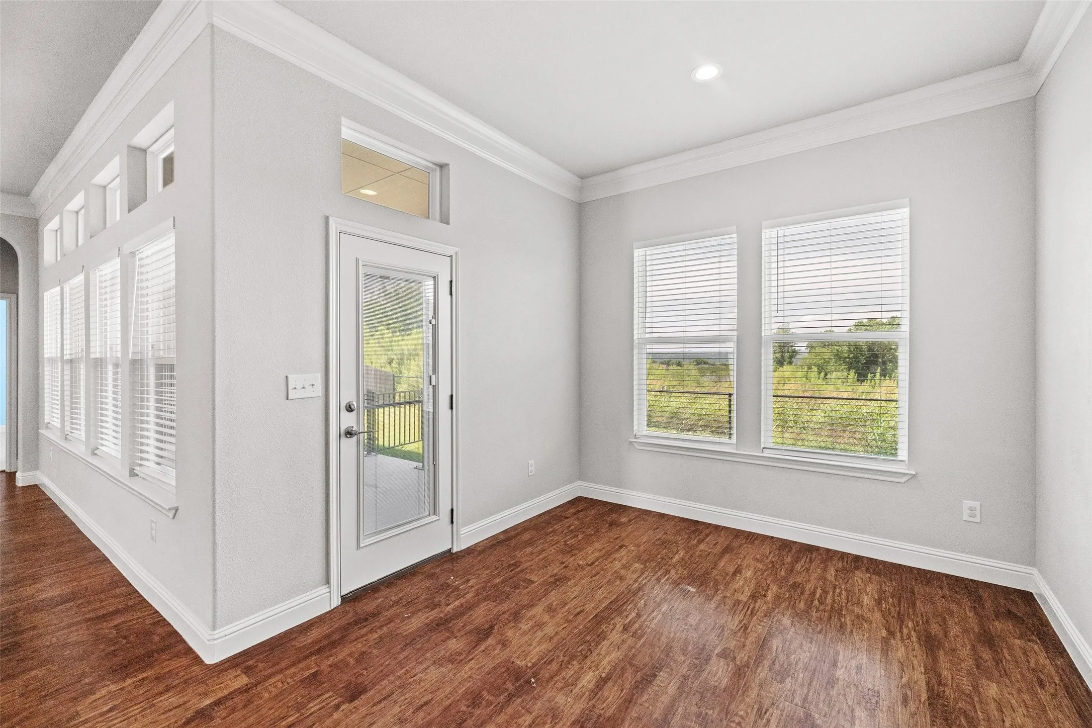 Single Family Residence For Sale in Somervell County , 106 King Arthur Court, Glen Rose, Texas 76043, 4 Bedroom, 3 Bathroom, 2 Garage spaces, 2,405 Sqft, built in 2019, mls#21281319, Real Estate Agent in Glen Rose, Homes For Sale in Somervell county, Homes For Sale in Glen Rose, Realtor in Glen Rose Texas, Real Estate Brokerage Independent Realty Texas, Luminita Cordes Realtor