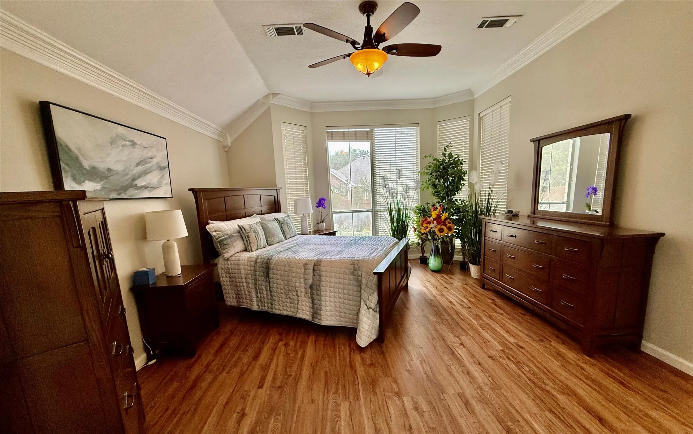 Single Family Residence For Sale in Tarrant County , 3516 Stone Creek Court, Fort Worth, Texas 76137, 3 Bedroom, 2 Bathroom, 2 Garage spaces, 2,004 Sqft, built in 1995, mls#21287487, Real Estate Agent in Fort Worth, Homes For Sale in Tarrant county, Homes For Sale in Fort Worth, Realtor in Fort Worth Texas, Real Estate Brokerage Independent Realty Texas, Luminita Cordes Realtor