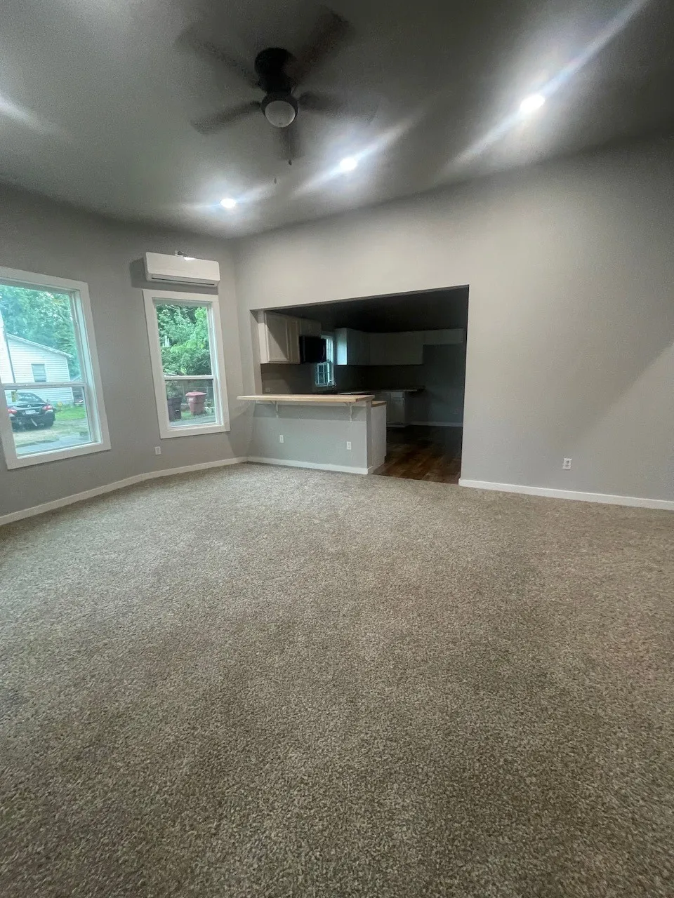 Single Family Residence For Sale in Fannin County , 320 W 6th Street, Bonham, Texas 75418, 5 Bedroom, 2 Bathroom, 1 Garage spaces, 1,495 Sqft, built in 1880, mls#21287806, Real Estate Agent in Bonham, Homes For Sale in Fannin county, Homes For Sale in Bonham, Realtor in Bonham Texas, Real Estate Brokerage Independent Realty Texas, Luminita Cordes Realtor