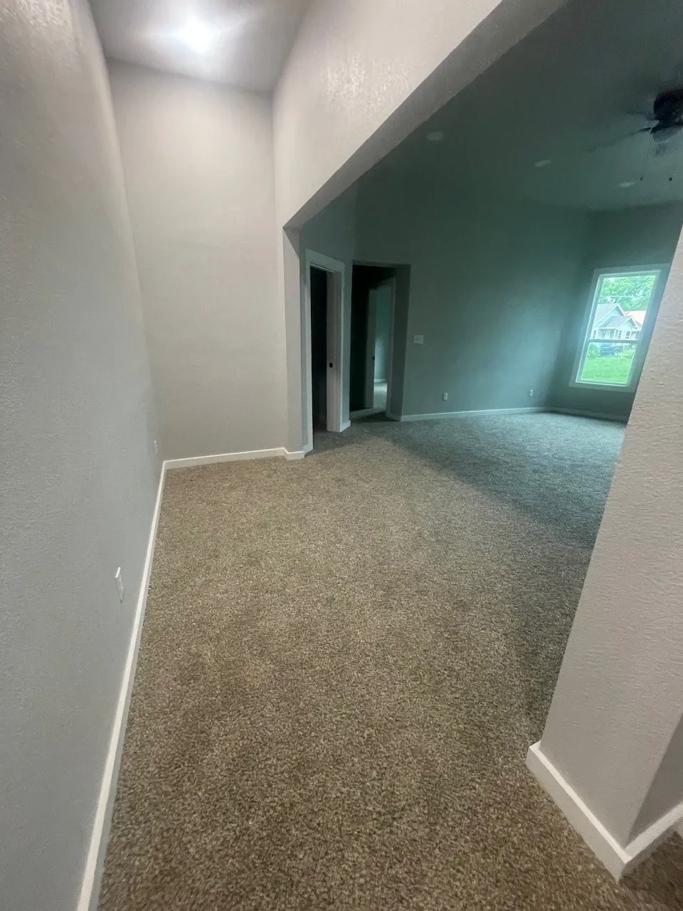 Single Family Residence For Sale in Fannin County , 320 W 6th Street, Bonham, Texas 75418, 5 Bedroom, 2 Bathroom, 1 Garage spaces, 1,495 Sqft, built in 1880, mls#21287806, Real Estate Agent in Bonham, Homes For Sale in Fannin county, Homes For Sale in Bonham, Realtor in Bonham Texas, Real Estate Brokerage Independent Realty Texas, Luminita Cordes Realtor