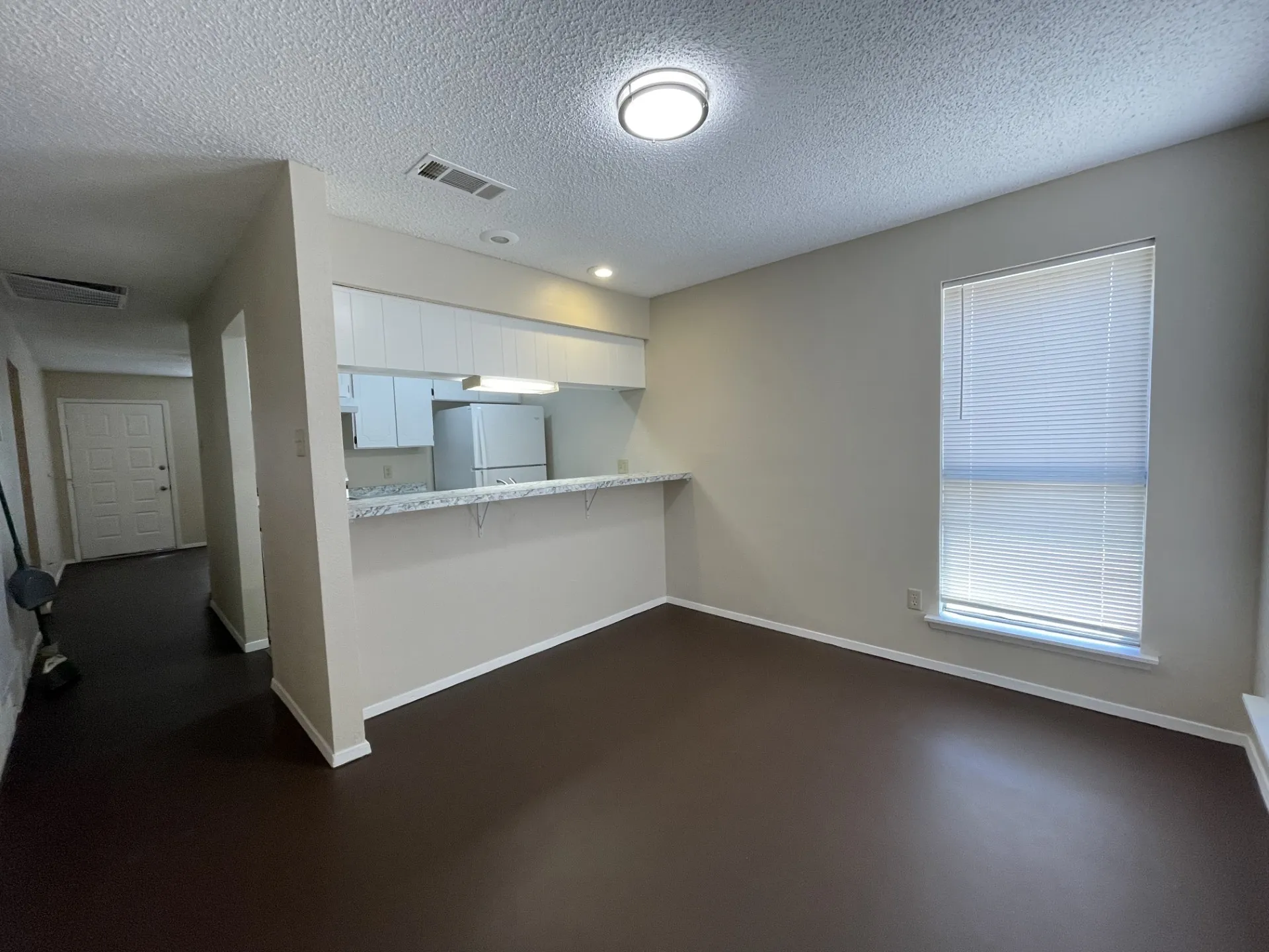 Duplex For Rent in Tarrant County , 2508 Lido Lane, Arlington, Texas 76015, 2 Bedroom, 2 Bathroom, Garage spaces, 1,019 Sqft, built in 1982, mls#21287805, Real Estate Agent in Arlington, Homes For Rent in Tarrant county, Homes For Rent in Arlington, Realtor in Arlington Texas, Real Estate Brokerage Independent Realty Texas, Luminita Cordes Realtor