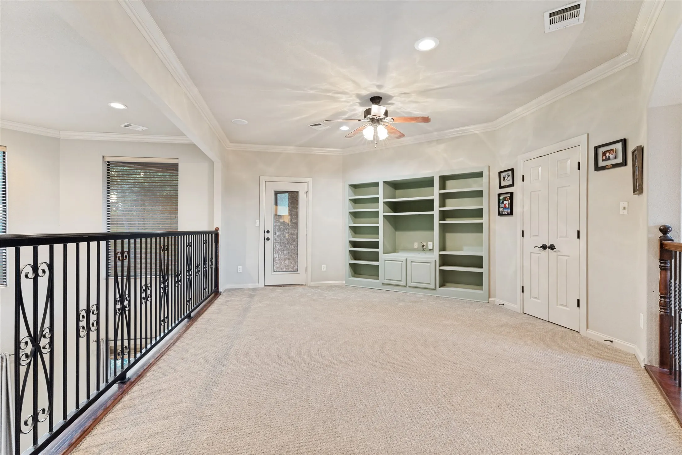 Single Family Residence For Sale in Parker County , 114 Southwest Drive, Aledo, Texas 76008, 4 Bedroom, 4 Bathroom, 3 Garage spaces, 3,492 Sqft, built in 2003, mls#21285638, Real Estate Agent in Aledo, Homes For Sale in Parker county, Homes For Sale in Aledo, Realtor in Aledo Texas, Real Estate Brokerage Independent Realty Texas, Luminita Cordes Realtor
