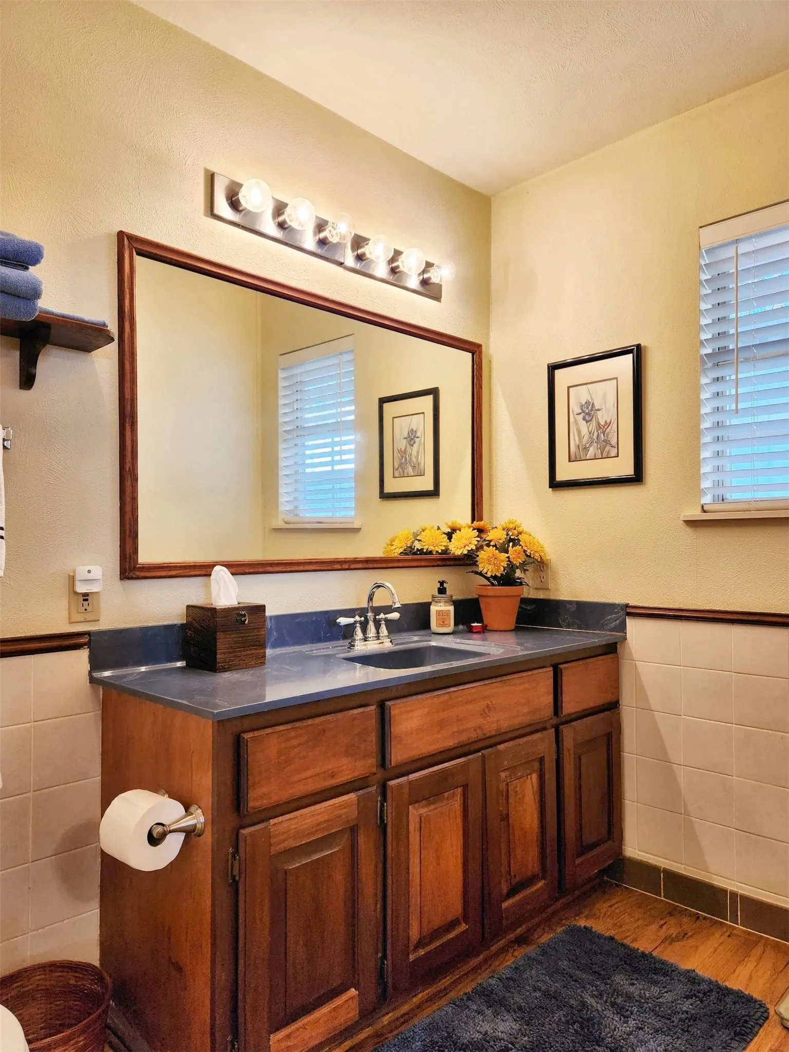 Single Family Residence For Sale in Cherokee County , 522 Christine Drive, Bullard, Texas 75757, 3 Bedroom, 4 Bathroom, 2 Garage spaces, 2,338 Sqft, built in 1992, Price $475,000, mls#21287778, Real Estate Agent in Bullard, Homes For Sale in Cherokee county, Homes For Sale in Bullard, Realtor in Bullard Texas, Real Estate Brokerage Independent Realty Texas, Luminita Cordes Realtor