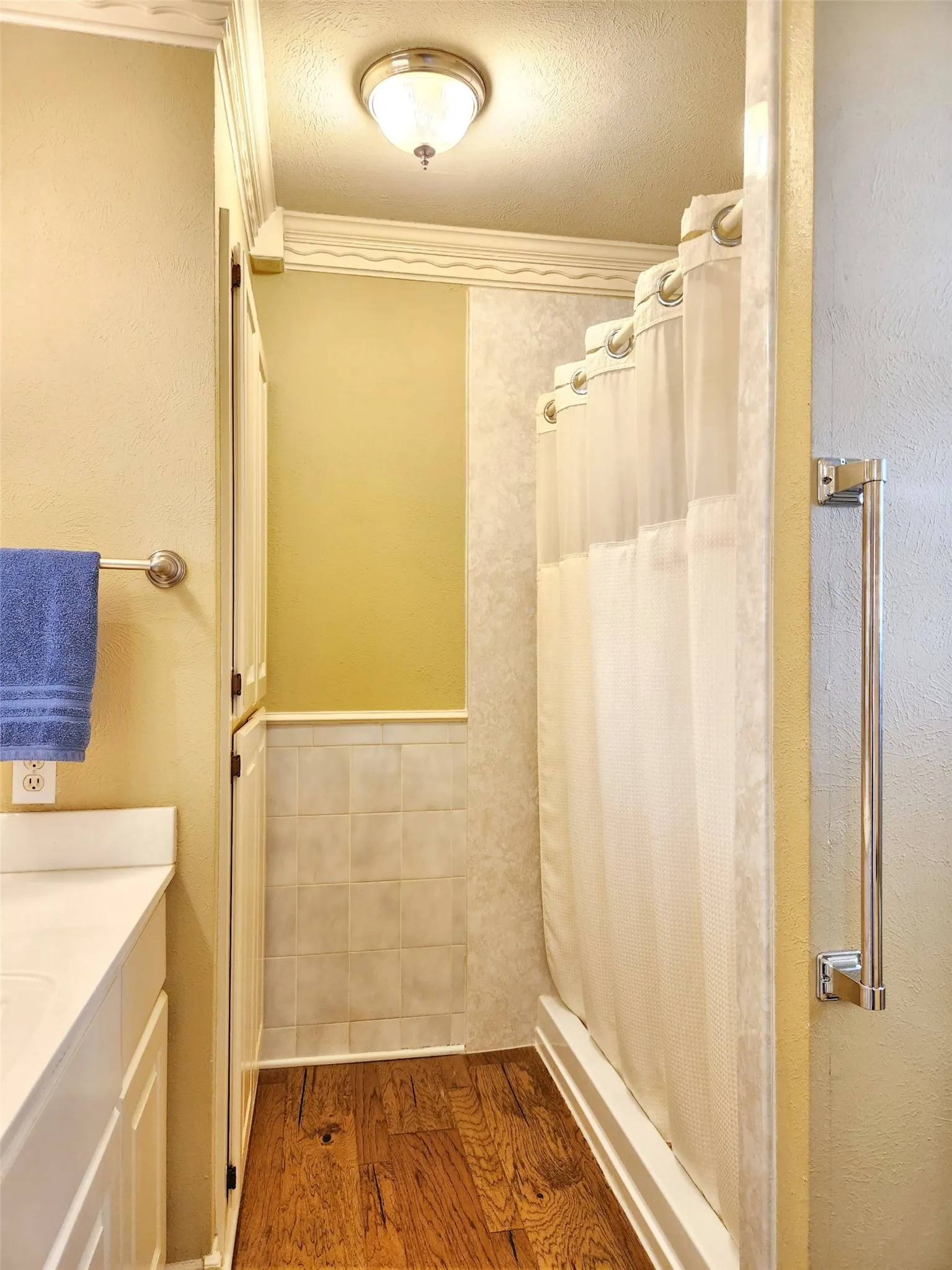 Single Family Residence For Sale in Cherokee County , 522 Christine Drive, Bullard, Texas 75757, 3 Bedroom, 4 Bathroom, 2 Garage spaces, 2,338 Sqft, built in 1992, Price $475,000, mls#21287778, Real Estate Agent in Bullard, Homes For Sale in Cherokee county, Homes For Sale in Bullard, Realtor in Bullard Texas, Real Estate Brokerage Independent Realty Texas, Luminita Cordes Realtor